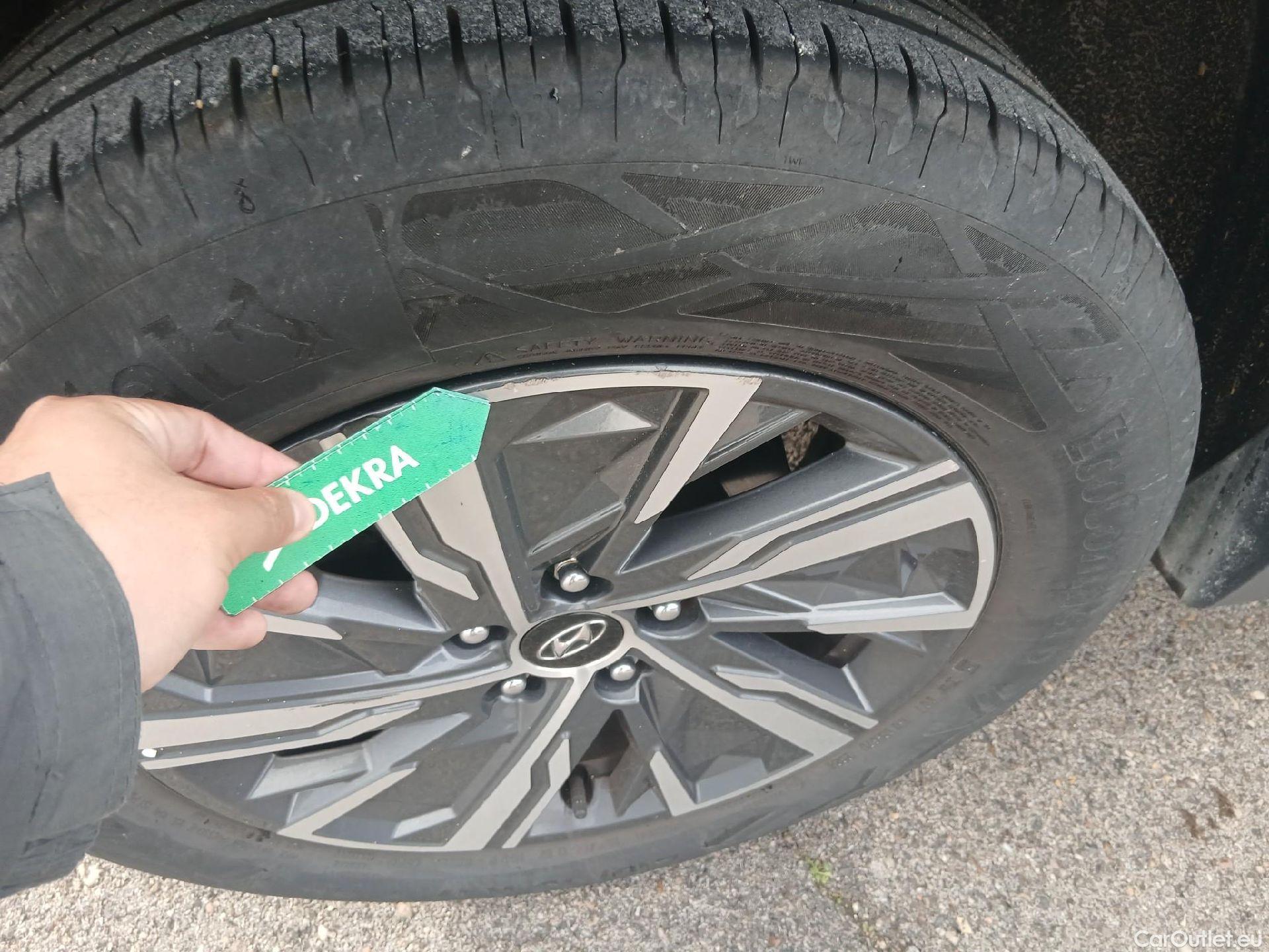  Hyundai  Tucson HYUNDAI  / 2020 / 5P / todoterreno 1.6 CRDI 100kW (136CV) 48V Maxx DCT #43