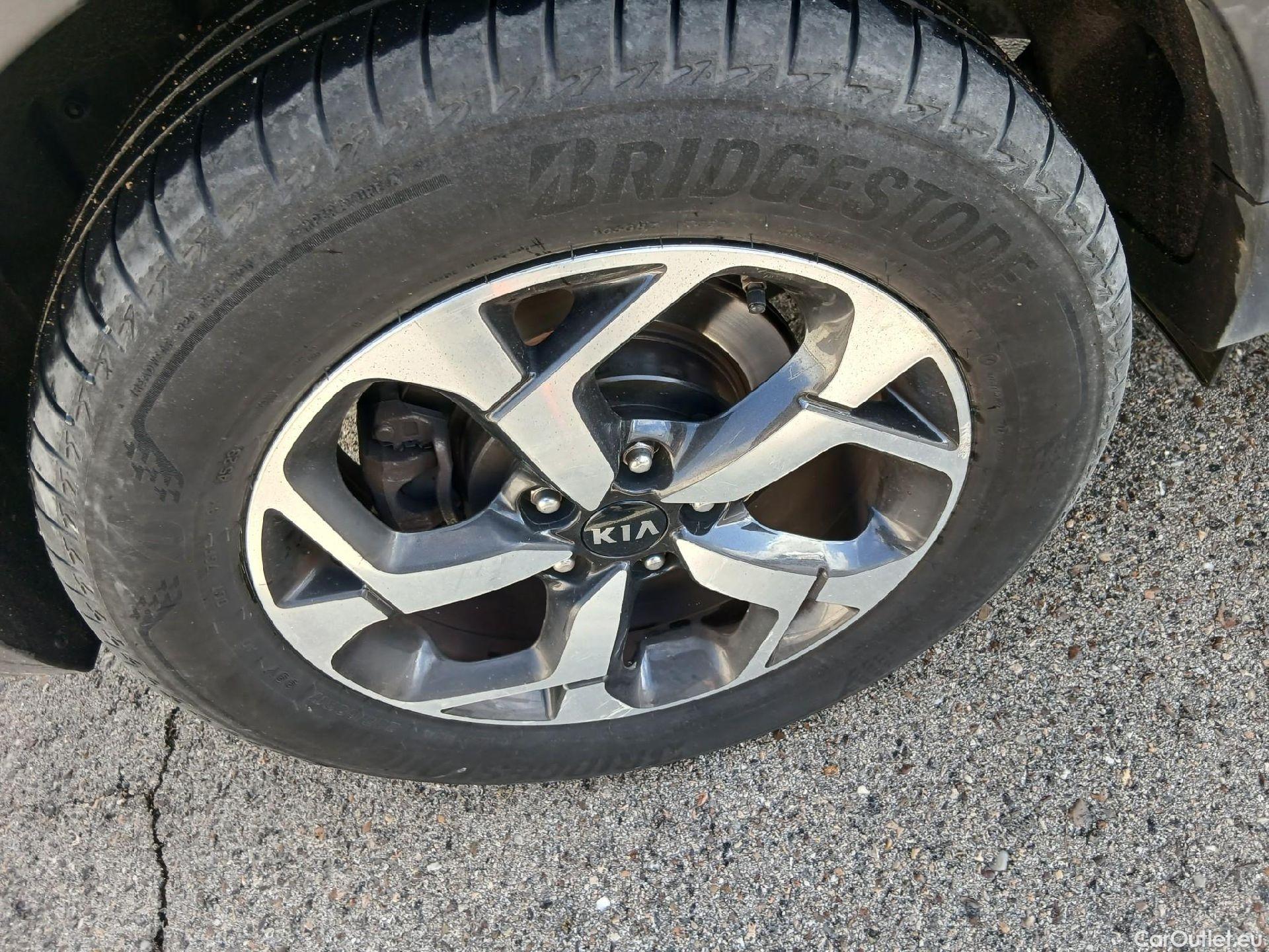  KIA  Sportage KIA  1.6MHEV Drive 100kW(136CV) 4x2(Crist Tintados)(CX) #11