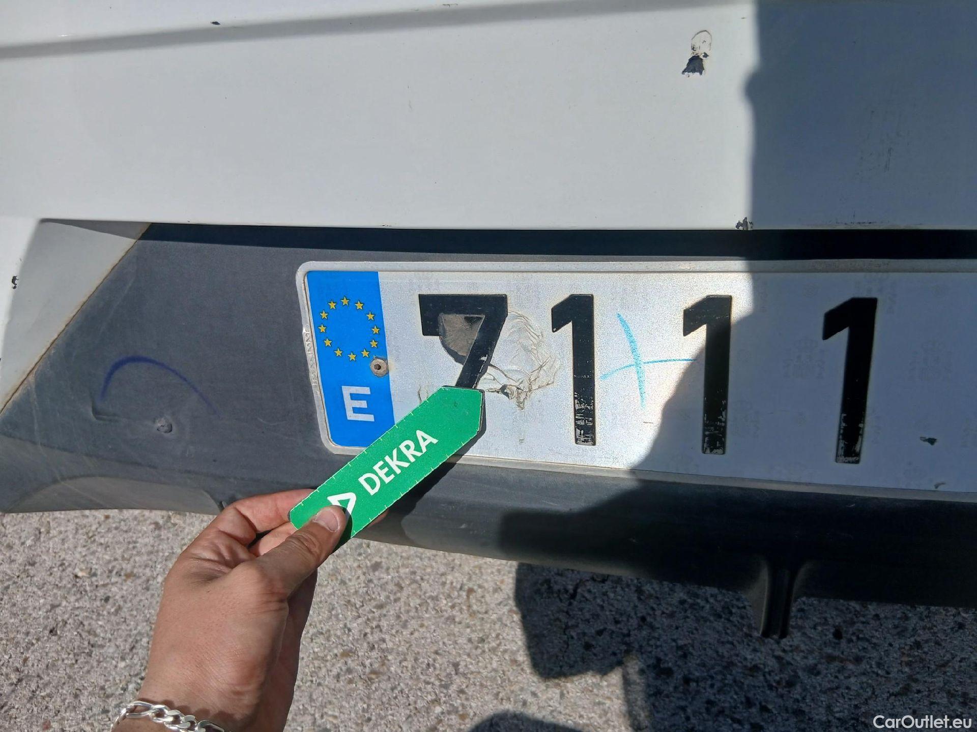  Hyundai  i20 HYUNDAI  / 2020 / 5P / berlina con portón 1.0 TGDI 74kW (100CV) 48V Essence #25