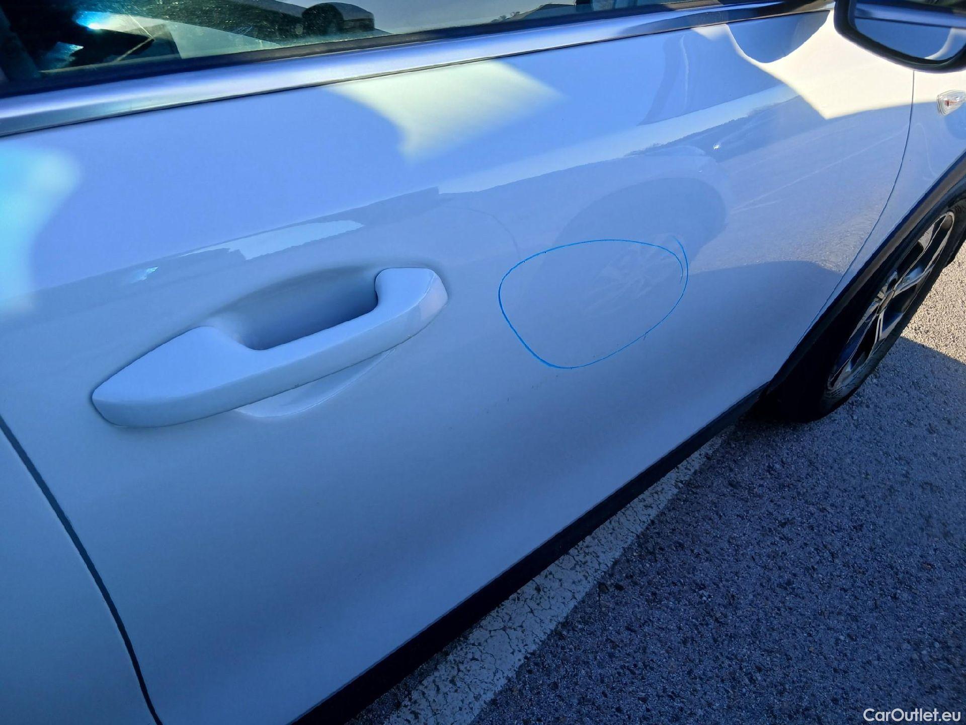  KIA  XCeed KIA  / 2019 / 5P / todoterreno 1.0 T-GDi Drive 88kW (120CV) #23