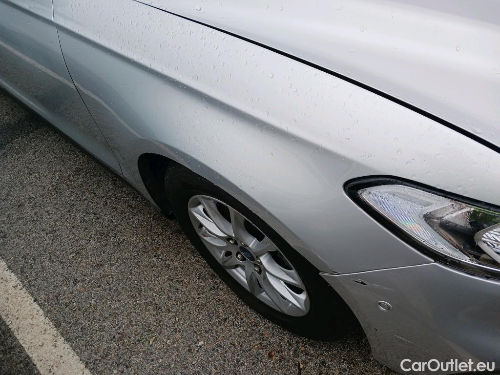  Ford  Mondeo FORD  / 2014 / 5P / familiar 2.0 TDCi 110kW Trend SportBreak #10