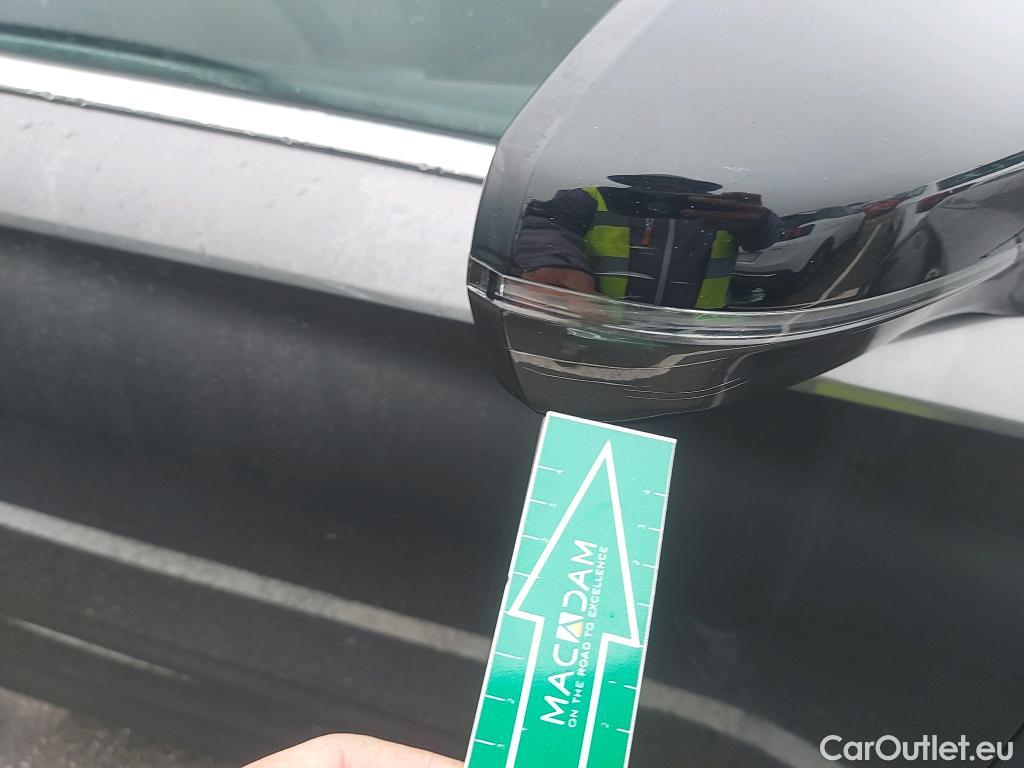  DS  DS7 DS DS 7 Crossback / 2017 / 5P / todoterreno BlueHDi DE 96kW (130CV) Auto. CHIC (AC) #47