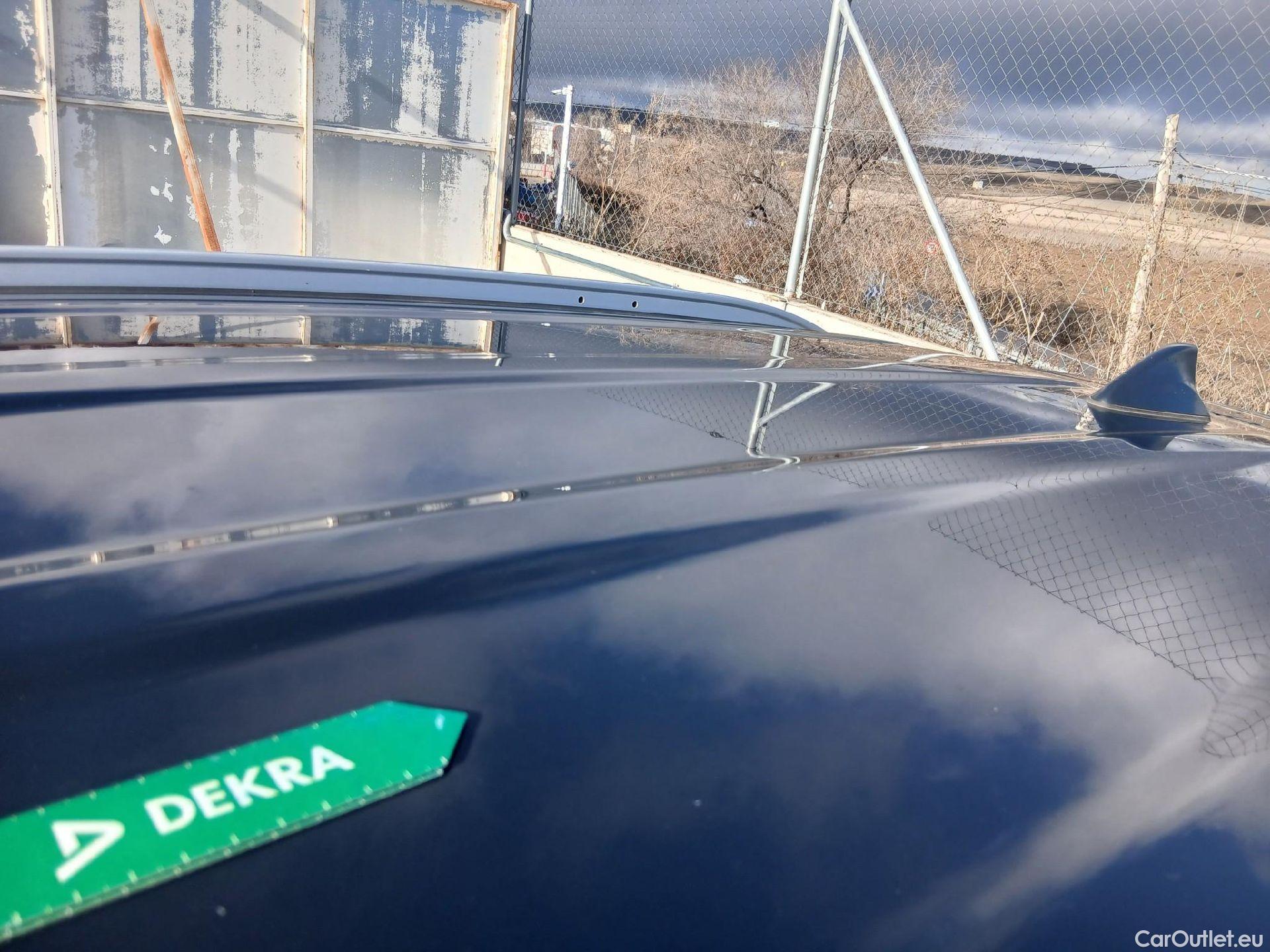  KIA  Sportage KIA  1.6MHEV Drive 100kW(136CV) 4x2(Crist Tintados)(CX) #12