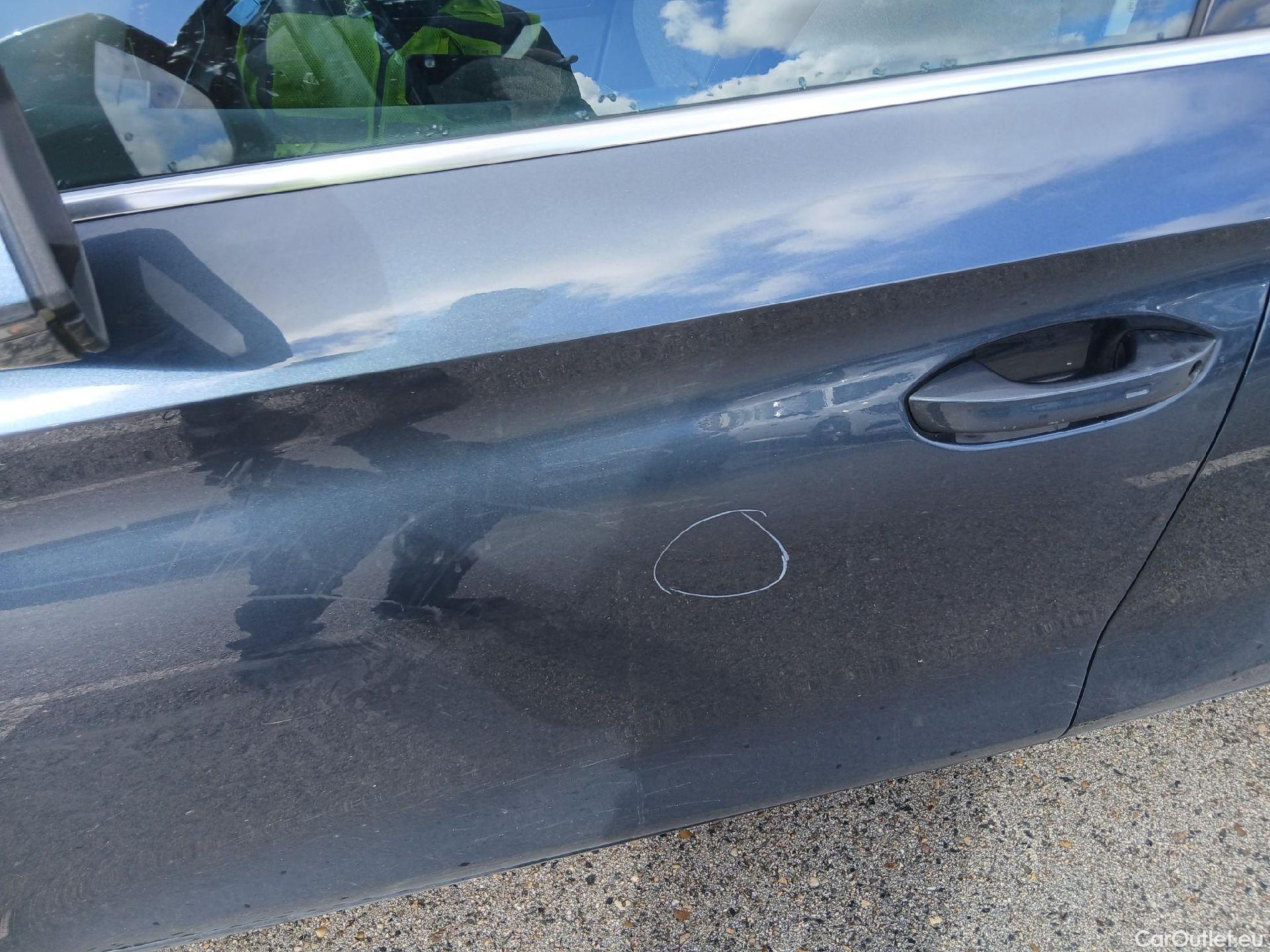  Land Rover  Discovery SEAT Nuevo León / 2020 / 5P / berlina con portón 1.4 e-Hybrid DSG-6 S&S Xcellence #20