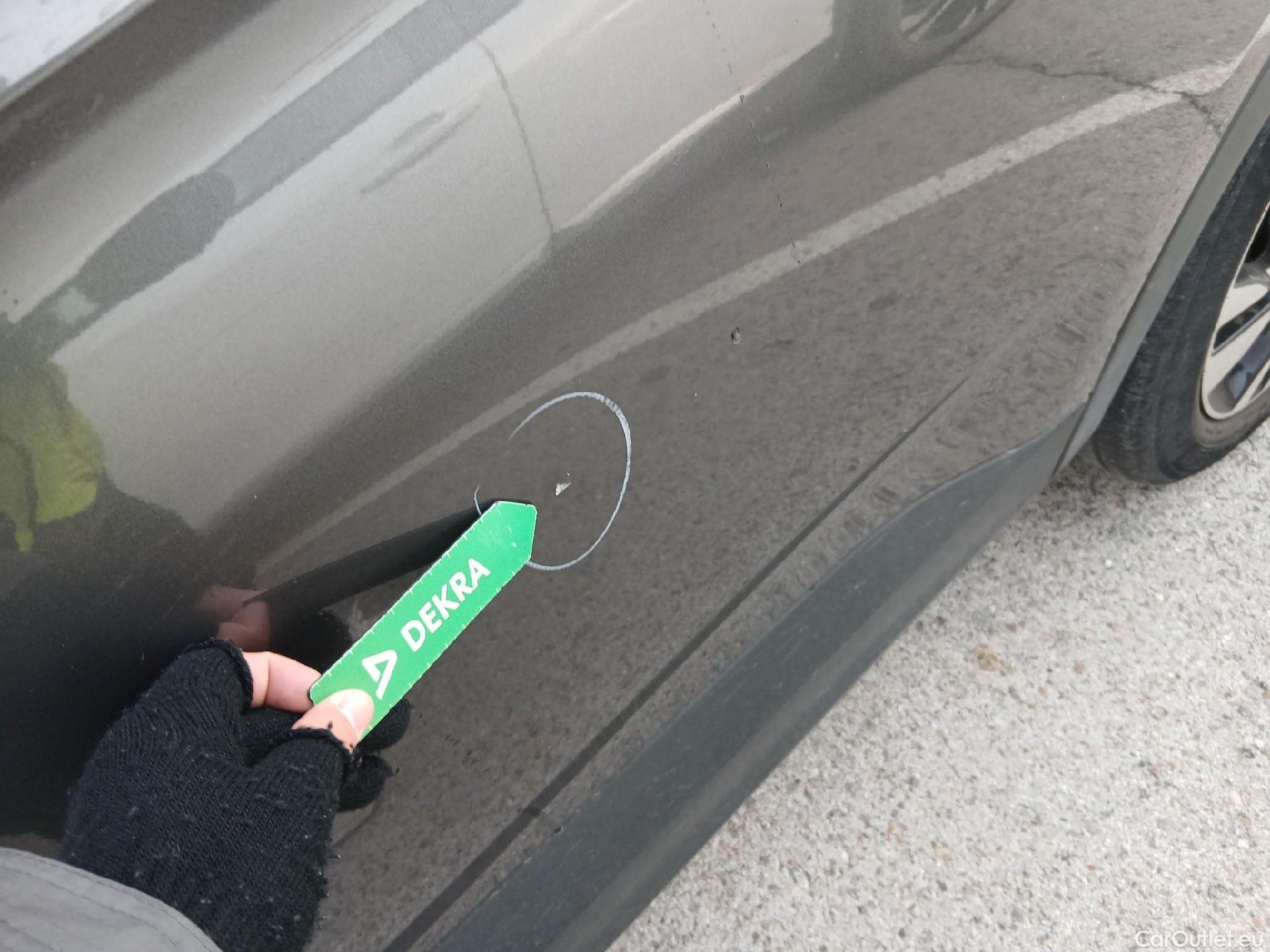  Opel   Grandland X OPEL / 2017 / 5P / todoterreno 1.5 CDTi Ultimate Auto #7