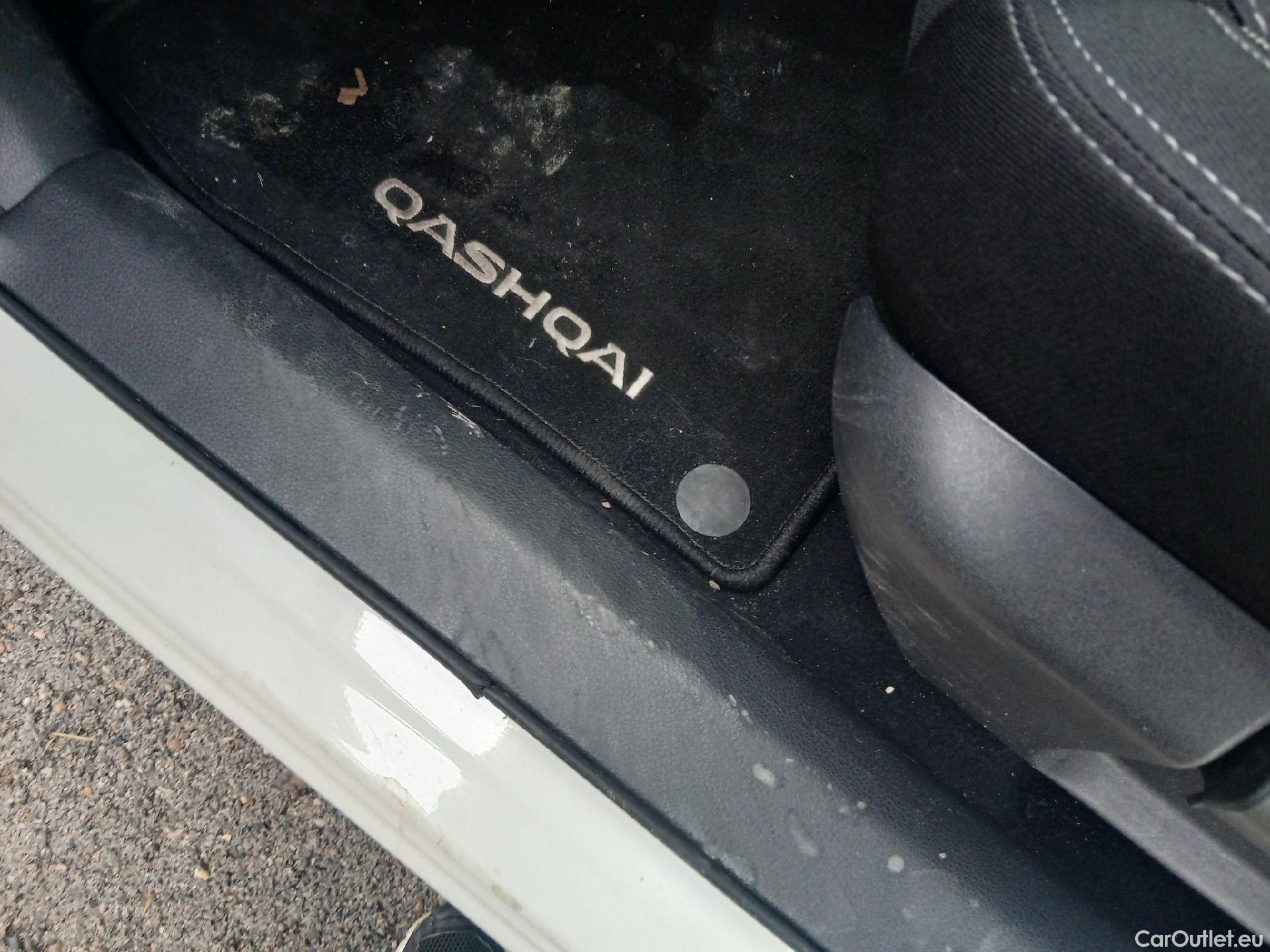  Nissan  Qashqai NISSAN  / 2017 / 5P / todoterreno DIG-T 103 kW (140 CV) E6D N-CONNECTA #2