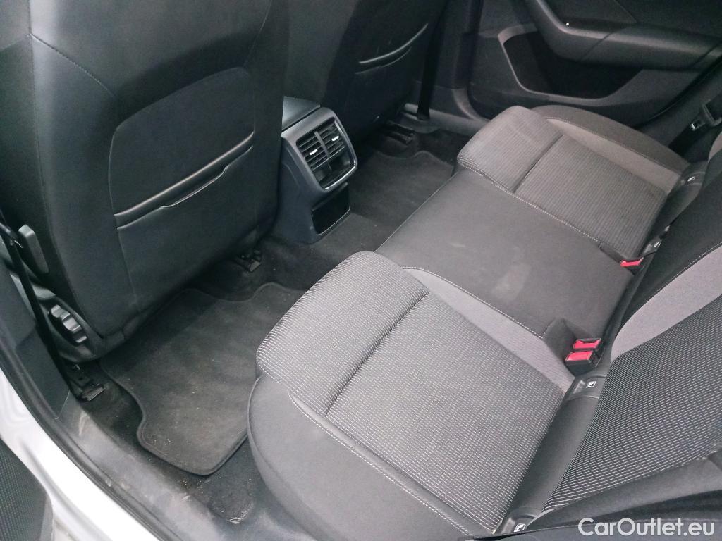  Skoda  Octavia SKODA  / 2020 / 5P / berlina con portón 2.0 TDI 85kW (115 CV) Manual Ambition #6