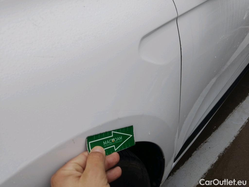  Renault  Clio RENAULT  / 2019 / 5P / berlina con portón Business Blue dCi 63 kW (85CV) #7