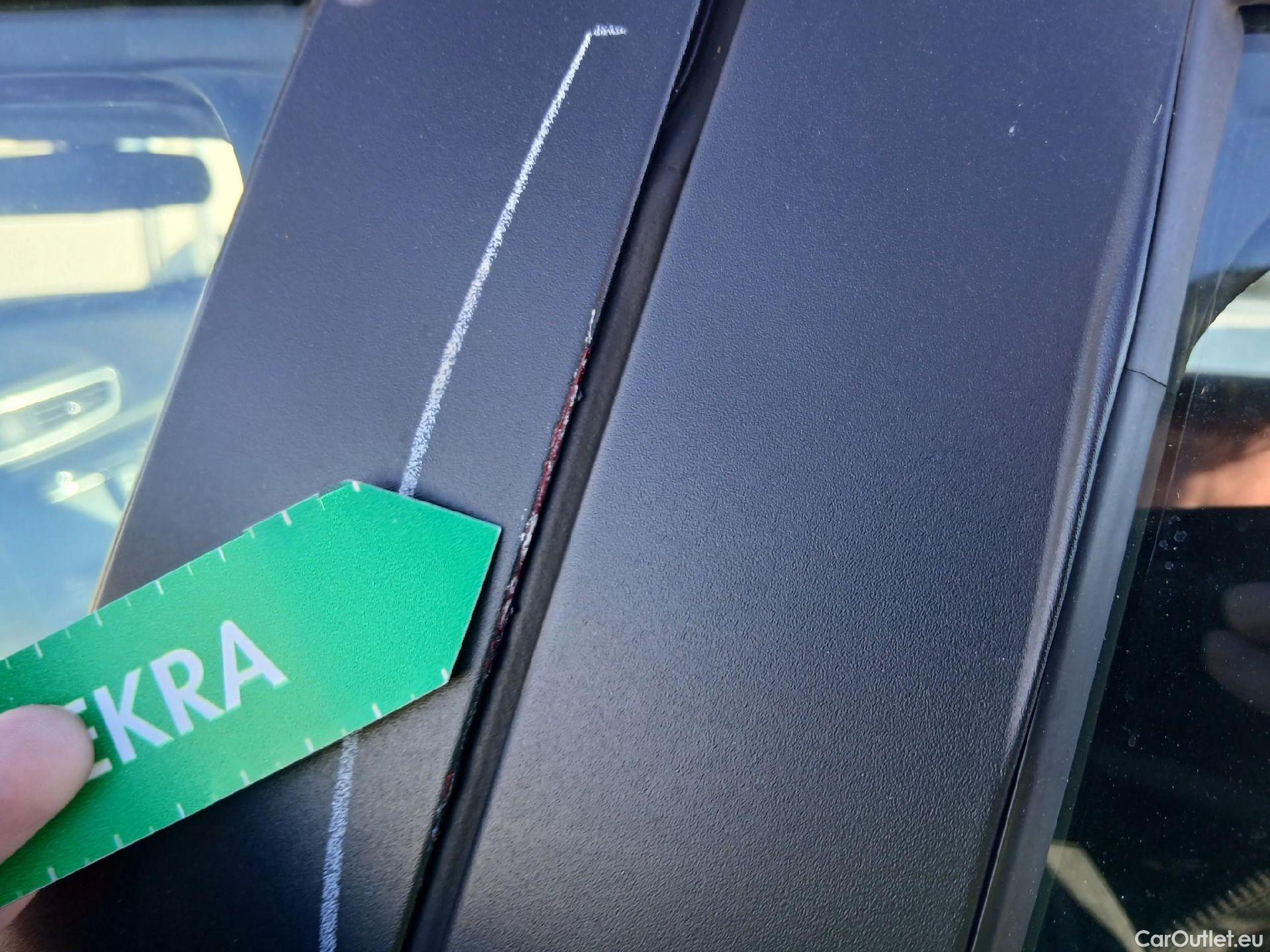  Nissan  Qashqai NISSAN  / 2017 / 5P / todoterreno dCi 85 kW (115 CV) E6D ACENTA #19