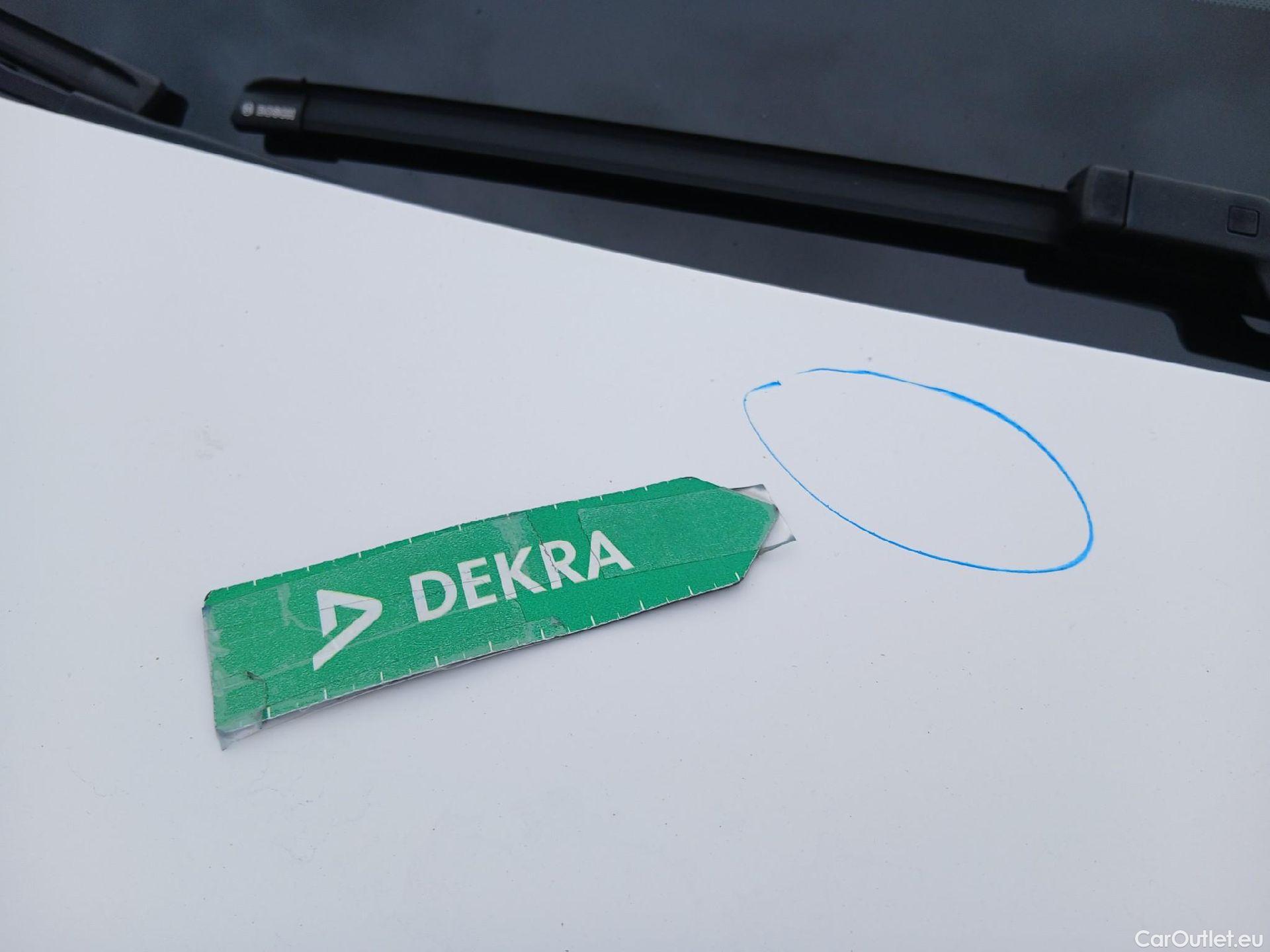  Peugeot  2008 PEUGEOT  / 2019 / 5P / todoterreno Active Pack BlueHDI 81kW (110CV) #8