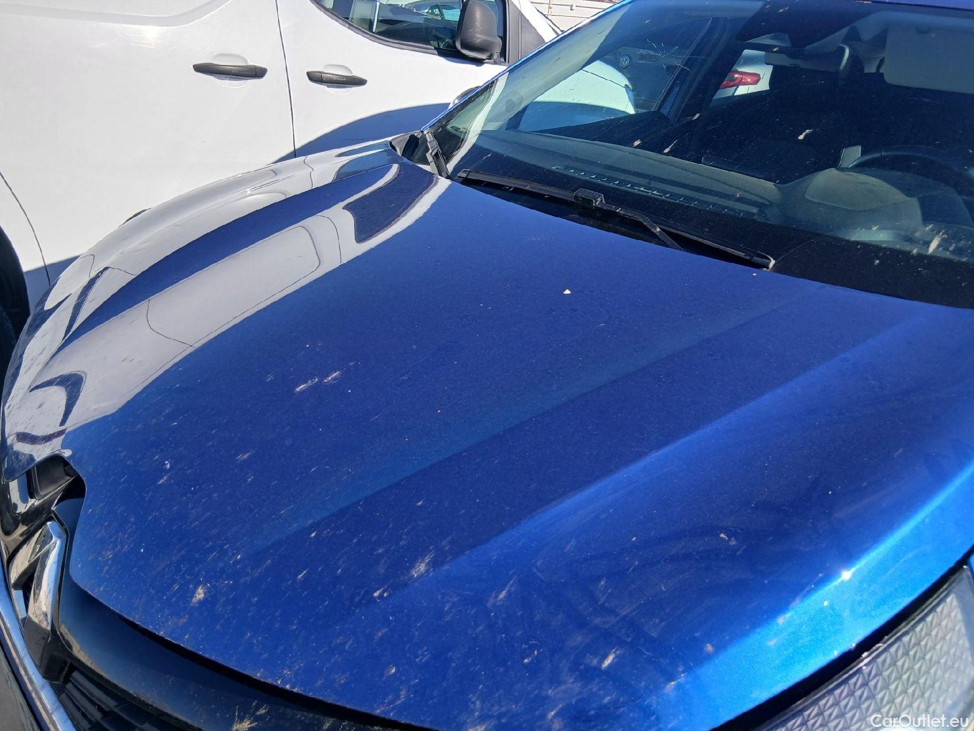  Renault  Captur RENAULT  / 2020 / 5P / todoterreno Intens TCe 90 #2