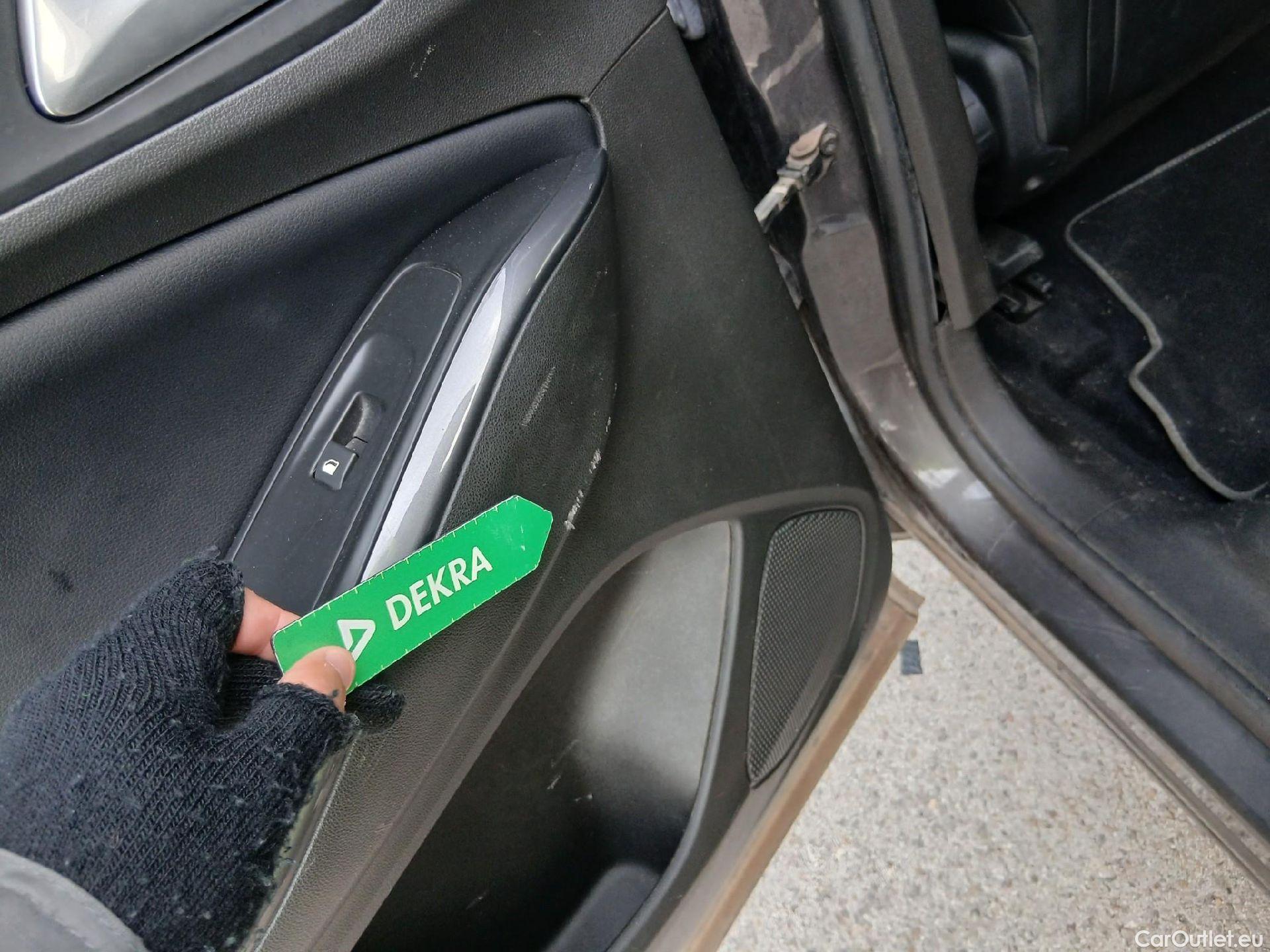  Opel   Grandland X OPEL / 2017 / 5P / todoterreno 1.5 CDTi Ultimate Auto #13