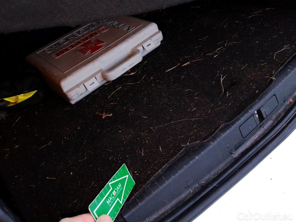  Opel  Corsa OPEL  / 2019 / 5P / berlina con portón 1.2T XHL 74kW (100CV) Elegance #8