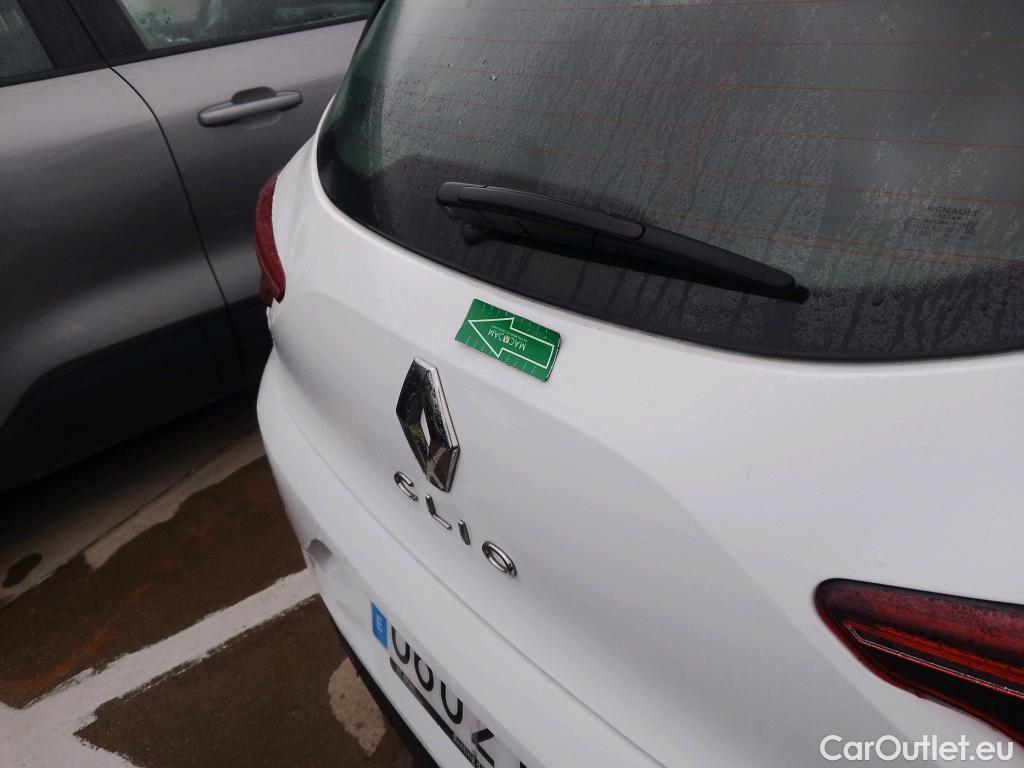  Renault  Clio RENAULT  / 2019 / 5P / berlina con portón Business Blue dCi 63 kW (85CV) #25