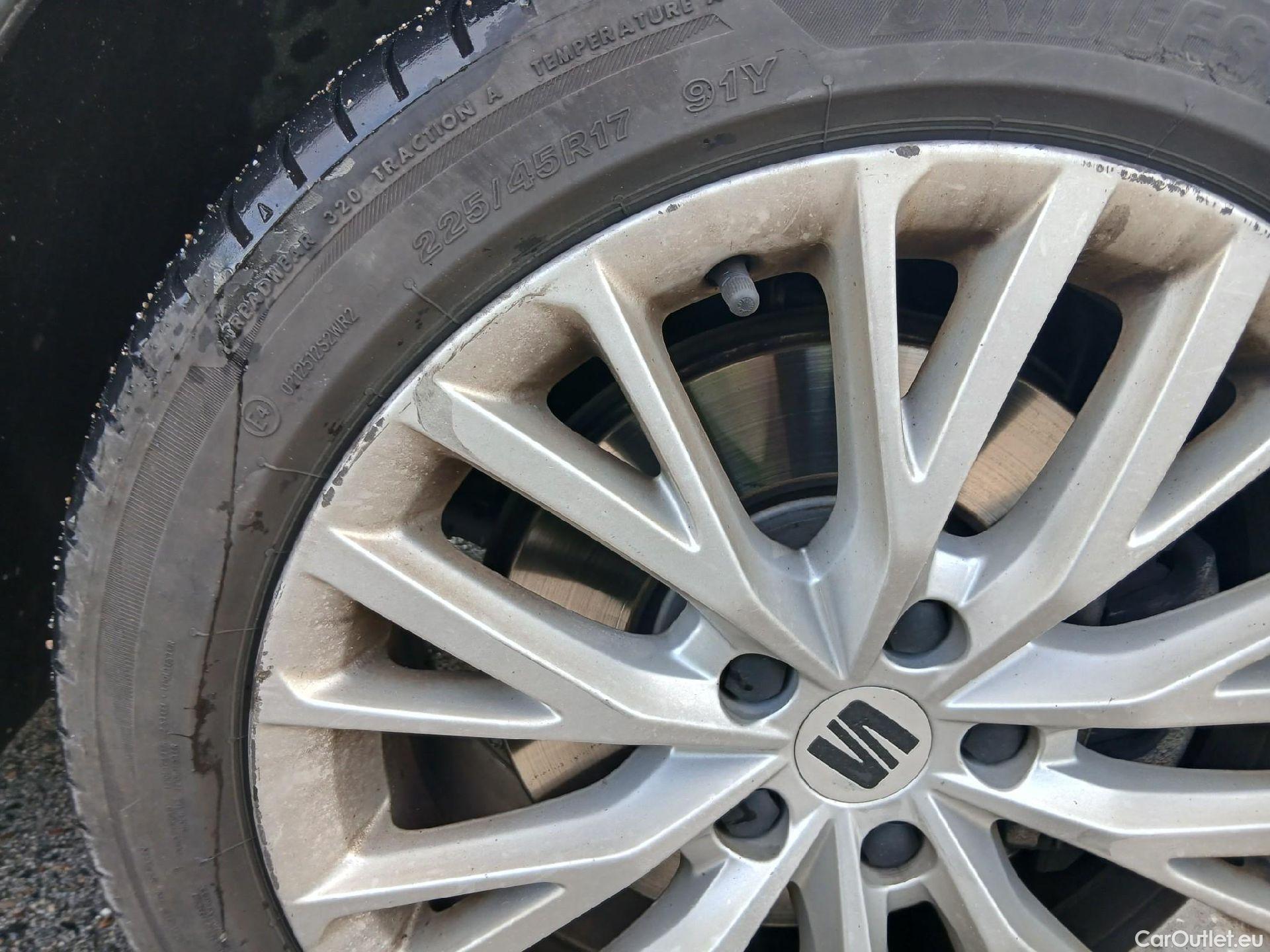  Land Rover  Discovery SEAT Nuevo León / 2020 / 5P / berlina con portón 1.4 e-Hybrid DSG-6 S&S Xcellence #8