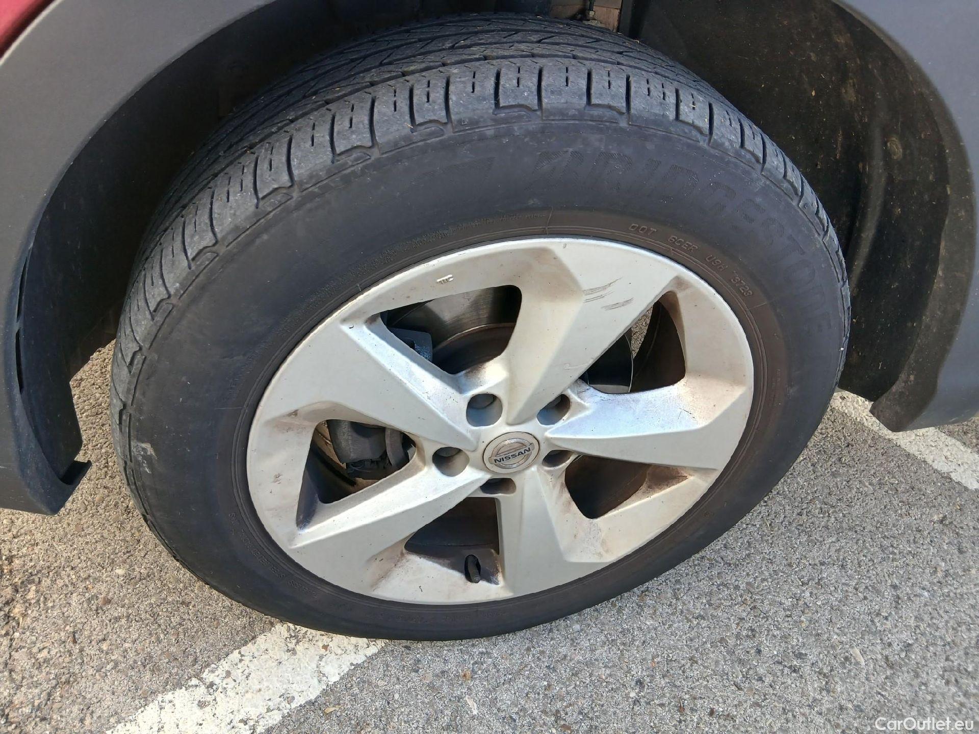  Nissan  Qashqai NISSAN  / 2017 / 5P / todoterreno dCi 85 kW (115 CV) E6D ACENTA #3