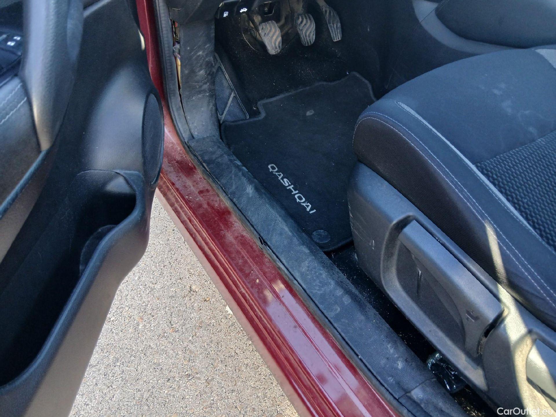  Nissan  Qashqai NISSAN  / 2017 / 5P / todoterreno dCi 85 kW (115 CV) E6D ACENTA #1