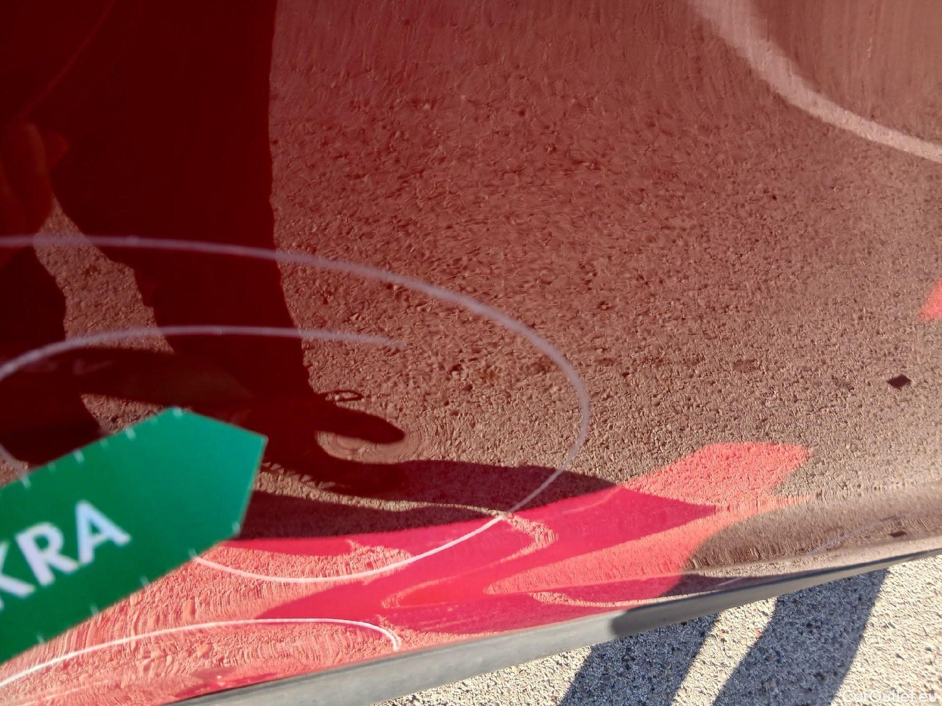  Nissan  Qashqai NISSAN  / 2017 / 5P / todoterreno dCi 85 kW (115 CV) E6D ACENTA #38