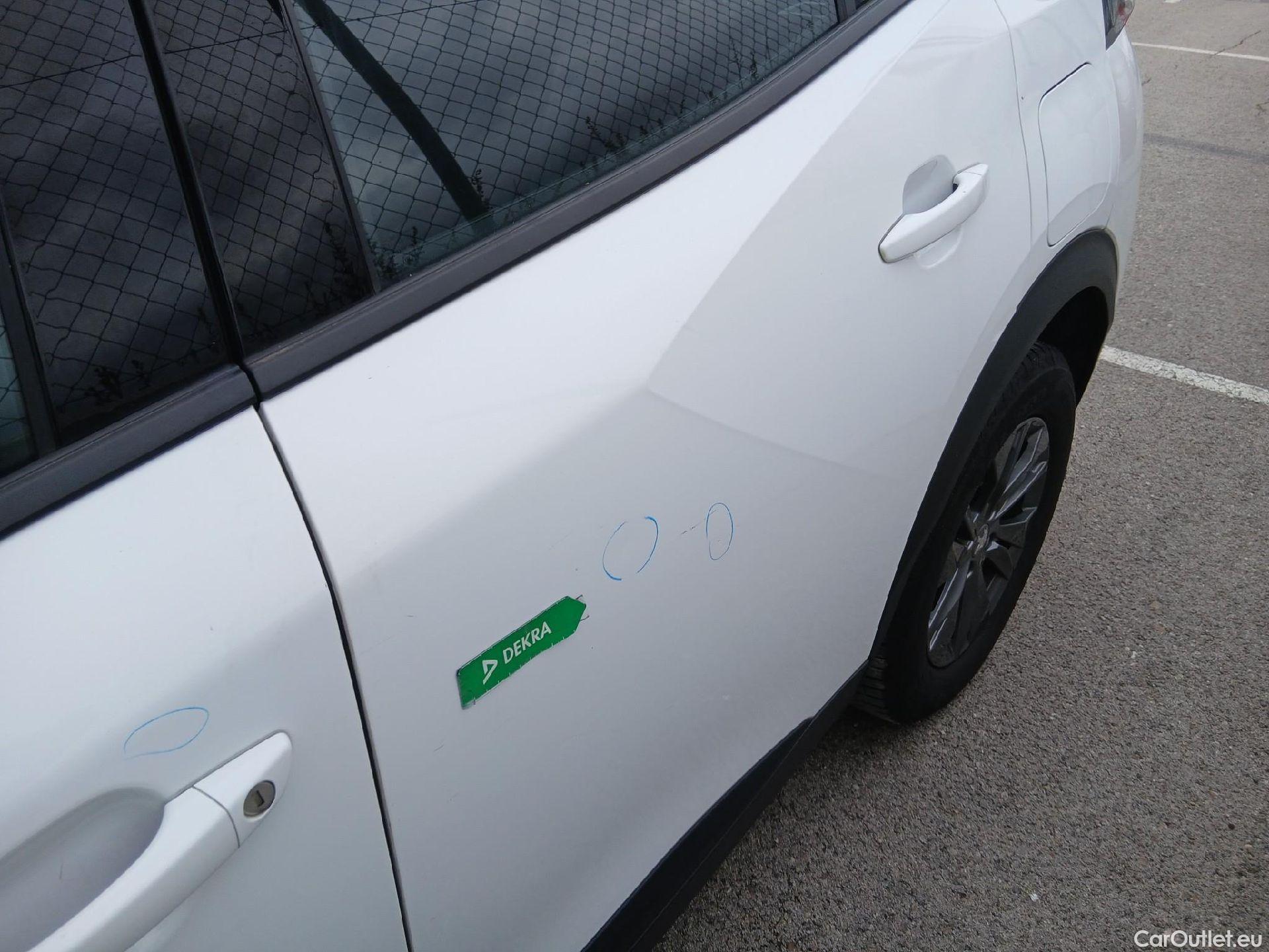  Peugeot  2008 PEUGEOT  / 2019 / 5P / todoterreno Active Pack BlueHDI 81kW (110CV) #13