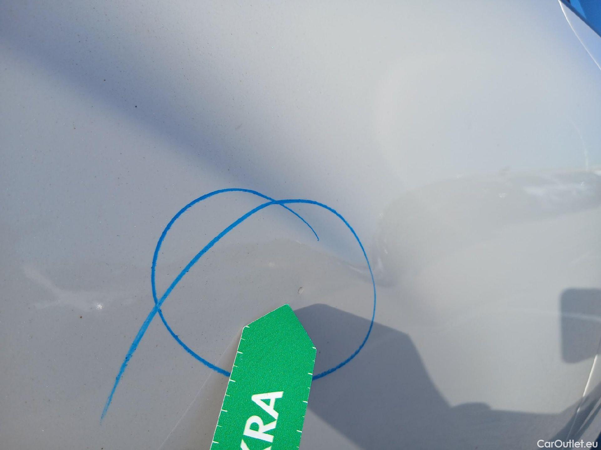  Nissan  Juke NISSAN  / 2014 / 5P / crossover dCi EU6 81 kW (110 CV) 6M/T N-CONNECTA #38