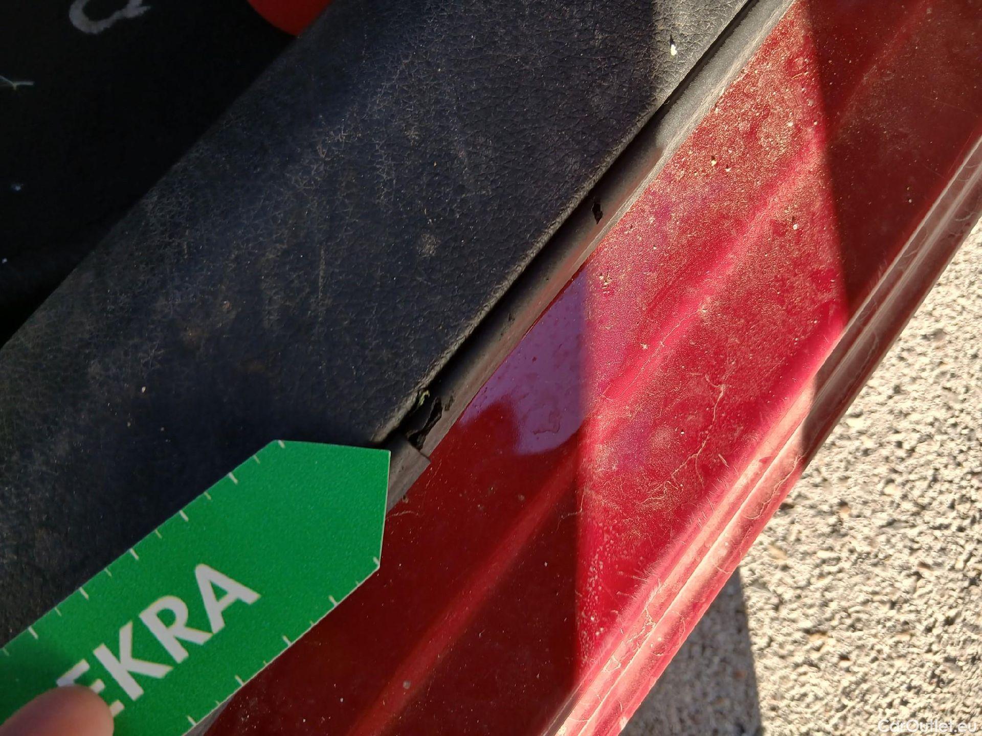  Nissan  Qashqai NISSAN  / 2017 / 5P / todoterreno dCi 85 kW (115 CV) E6D ACENTA #12