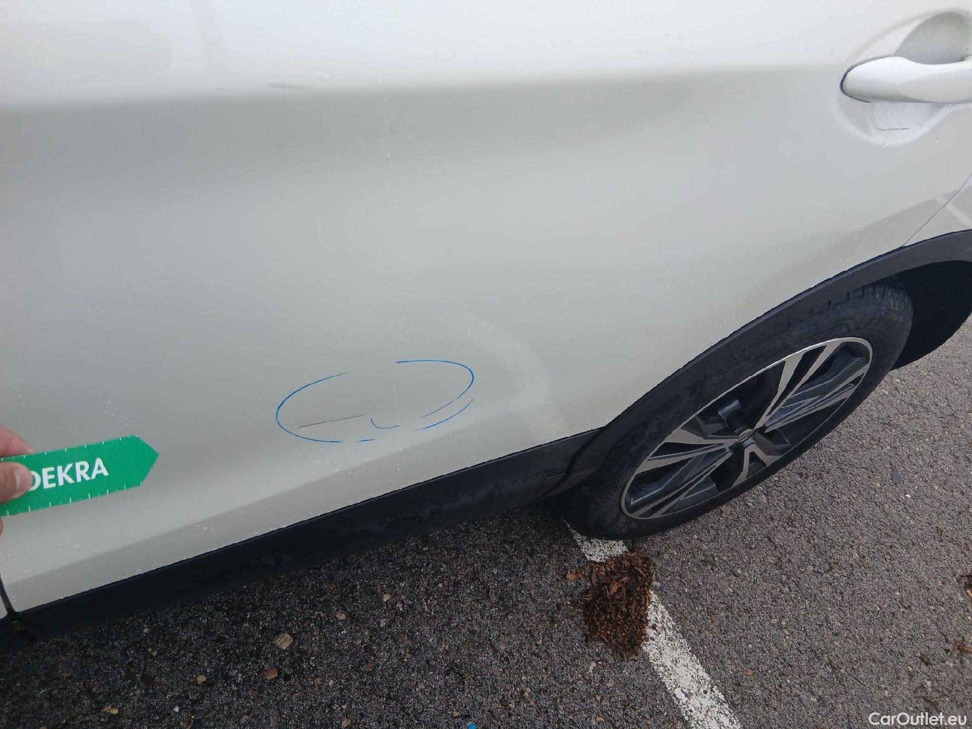  Nissan  Qashqai NISSAN  / 2017 / 5P / todoterreno DIG-T 103 kW (140 CV) E6D N-CONNECTA #15