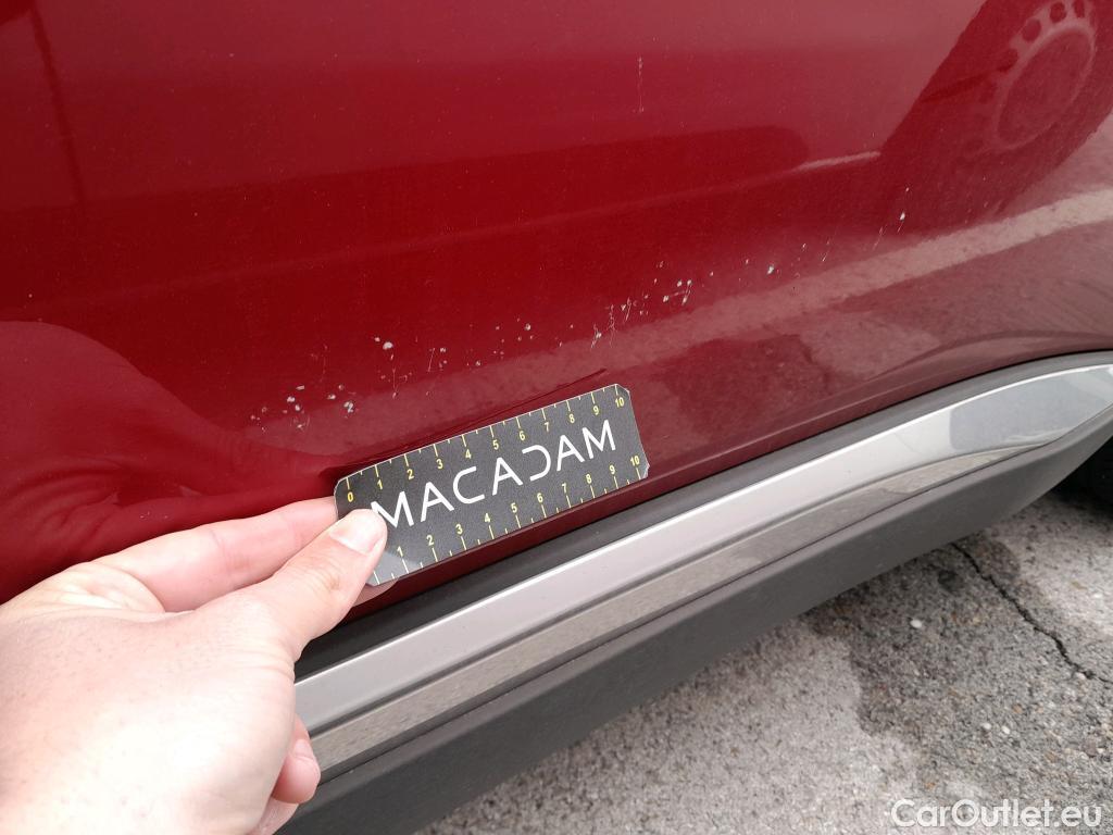  Peugeot  3008 PEUGEOT  / 2016 / 5P / todoterreno 1.2 PURETECH 96KW (130CV) ALLURE EAT8 #7