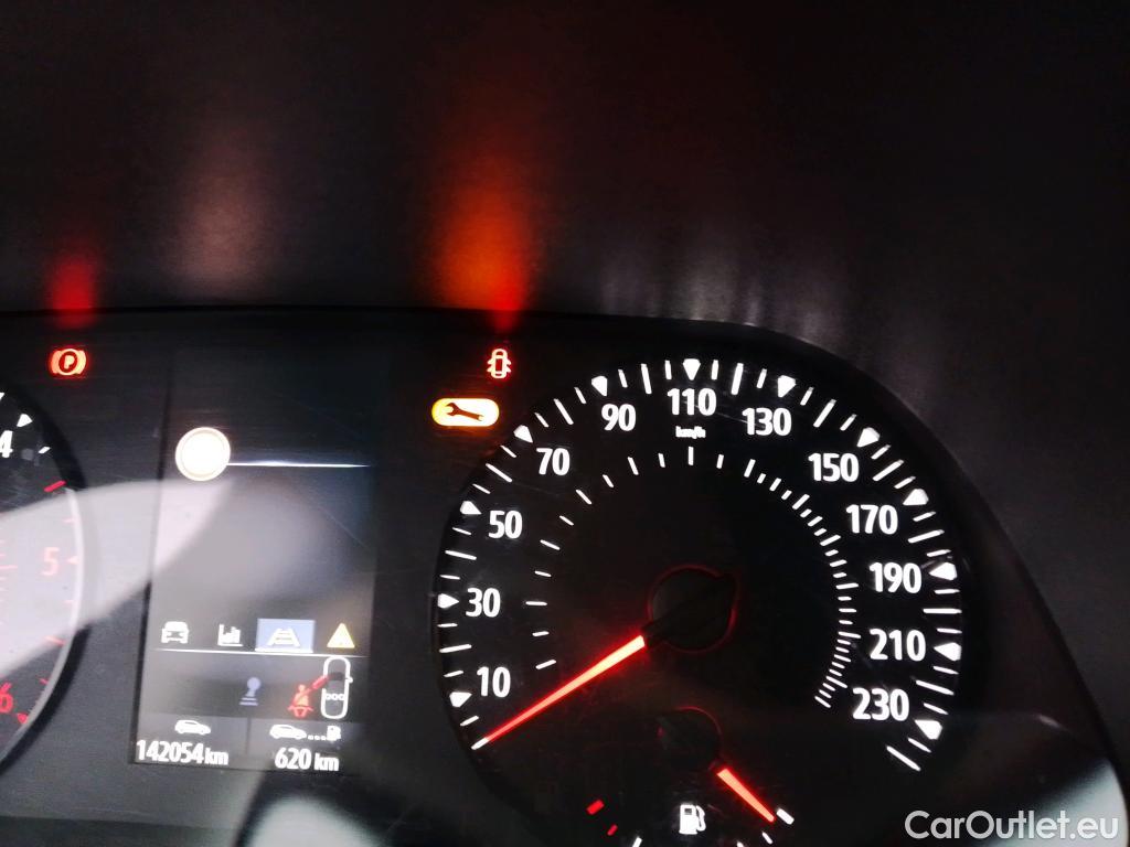  Renault  Clio RENAULT  / 2019 / 5P / berlina con portón Business Blue dCi 63 kW (85CV) #28