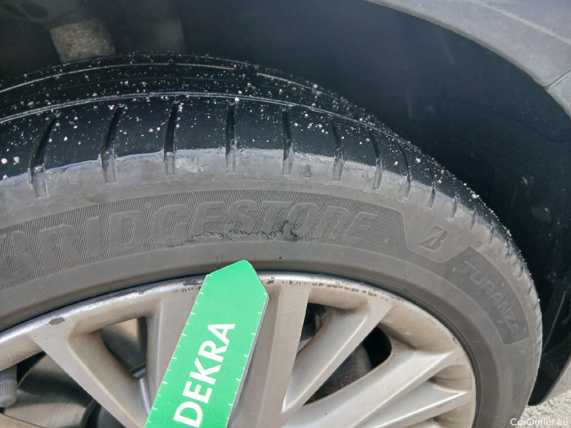  Land Rover  Discovery SEAT Nuevo León / 2020 / 5P / berlina con portón 1.4 e-Hybrid DSG-6 S&S Xcellence #10