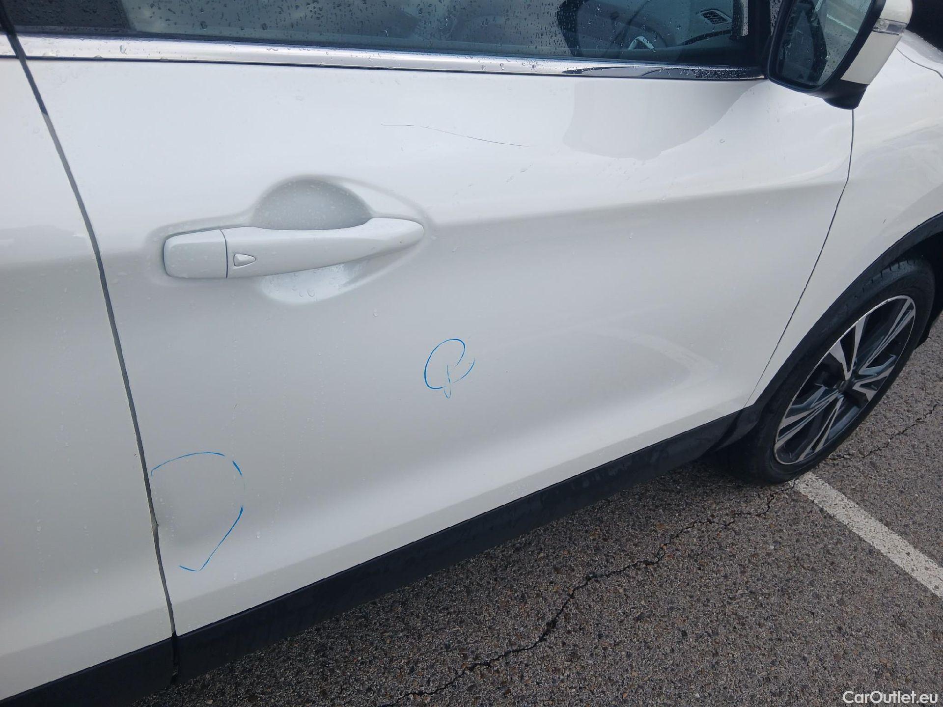  Nissan  Qashqai NISSAN  / 2017 / 5P / todoterreno DIG-T 103 kW (140 CV) E6D N-CONNECTA #21