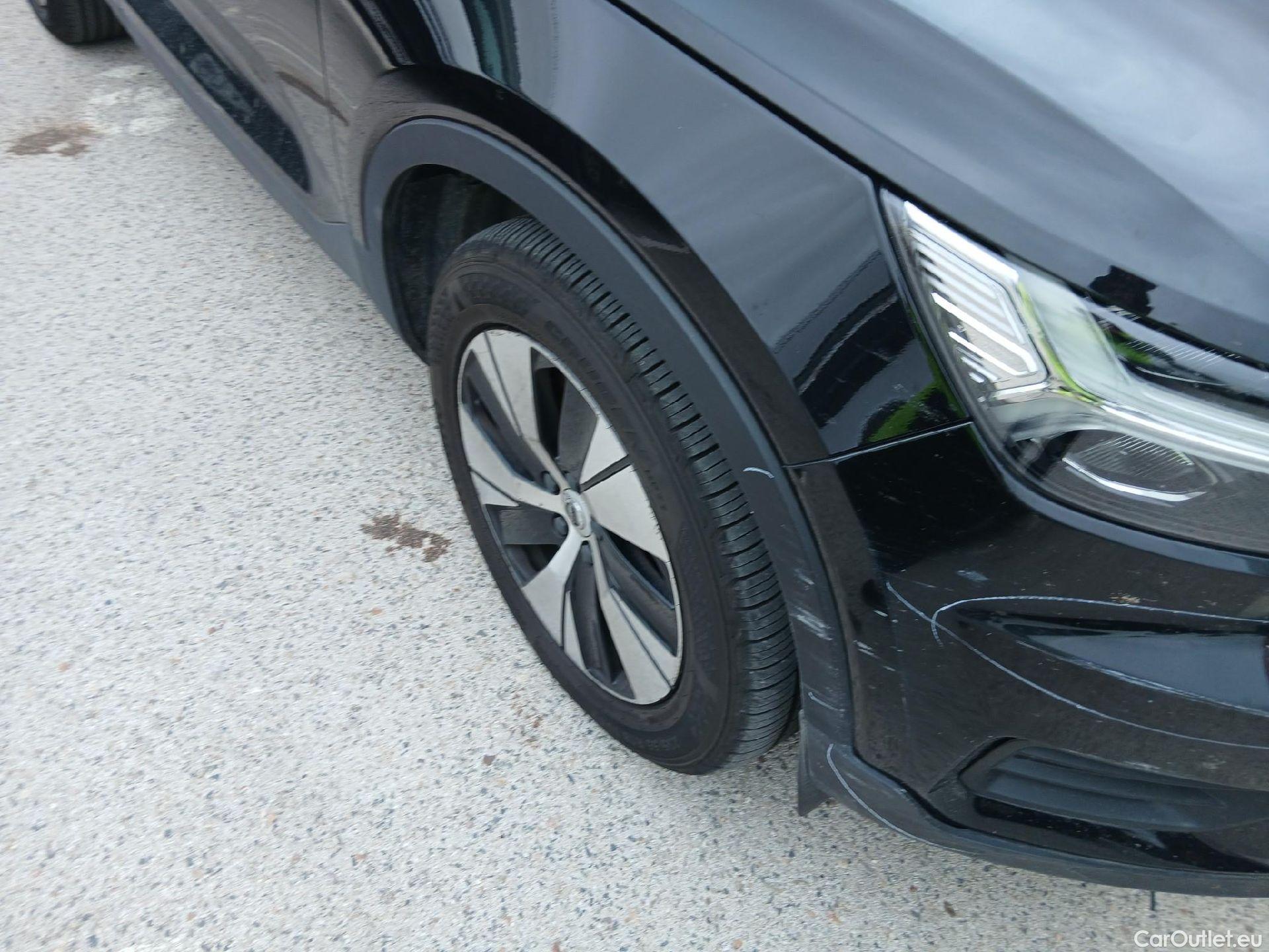  Volvo  XC 40 VOLVO XC40 / 2017 / 5P / todoterreno 1.5 T4 Twin Recharge Inscription Ex Auto #39