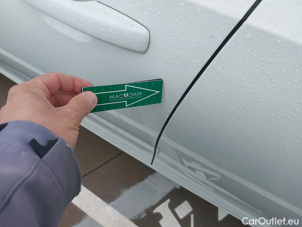  Volvo  V90 VOLVO  / 2016 / 5P / familiar 2.0 D4 Business Plus Auto #4