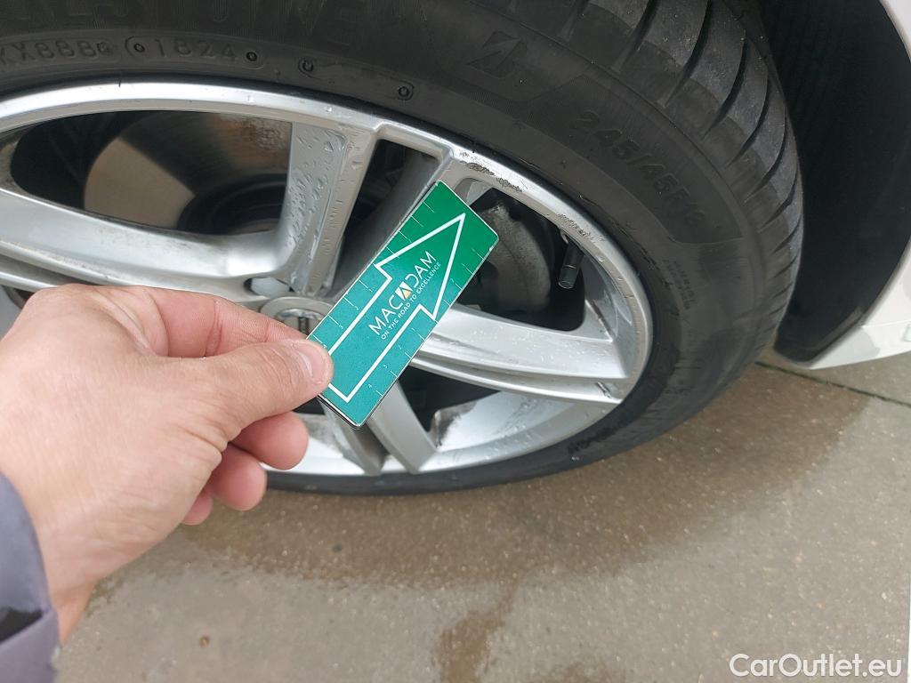  Volvo  V90 VOLVO  / 2016 / 5P / familiar 2.0 D4 Business Plus Auto #15