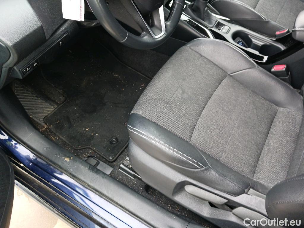  Toyota  Corolla TOYOTA  / 2019 / 5P / familiar 2.0 180H STYLE E-CVT TOURING SPORT #13