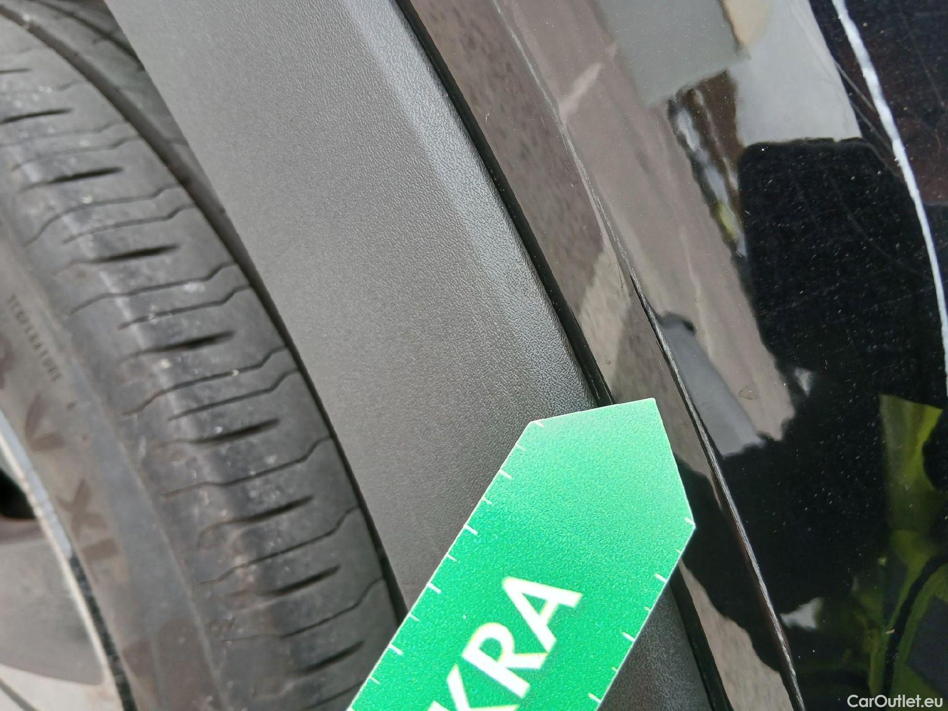  Volvo  XC 40 VOLVO XC40 / 2017 / 5P / todoterreno 1.5 T4 Twin Recharge Inscription Ex Auto #24