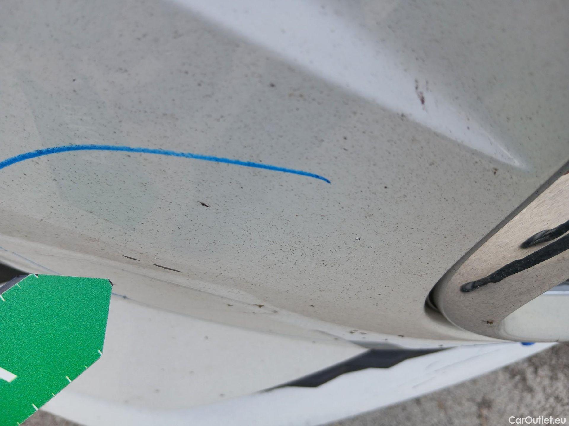  Volvo  XC60 VOLVO  / 2017 / 5P / todoterreno 2.0 B4 D AWD Momentum Pro Auto #2