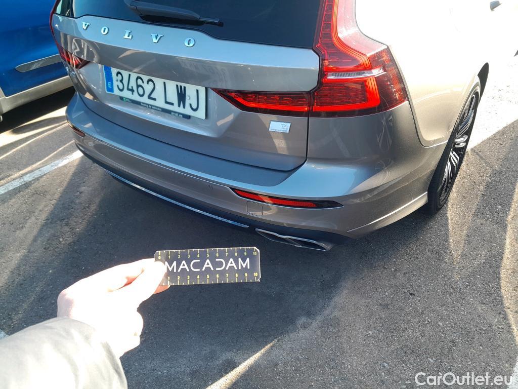  Volvo  V60 VOLVO  / 2018 / 5P / familiar 2.0 T6 AWD Recharge Inscription Auto #23