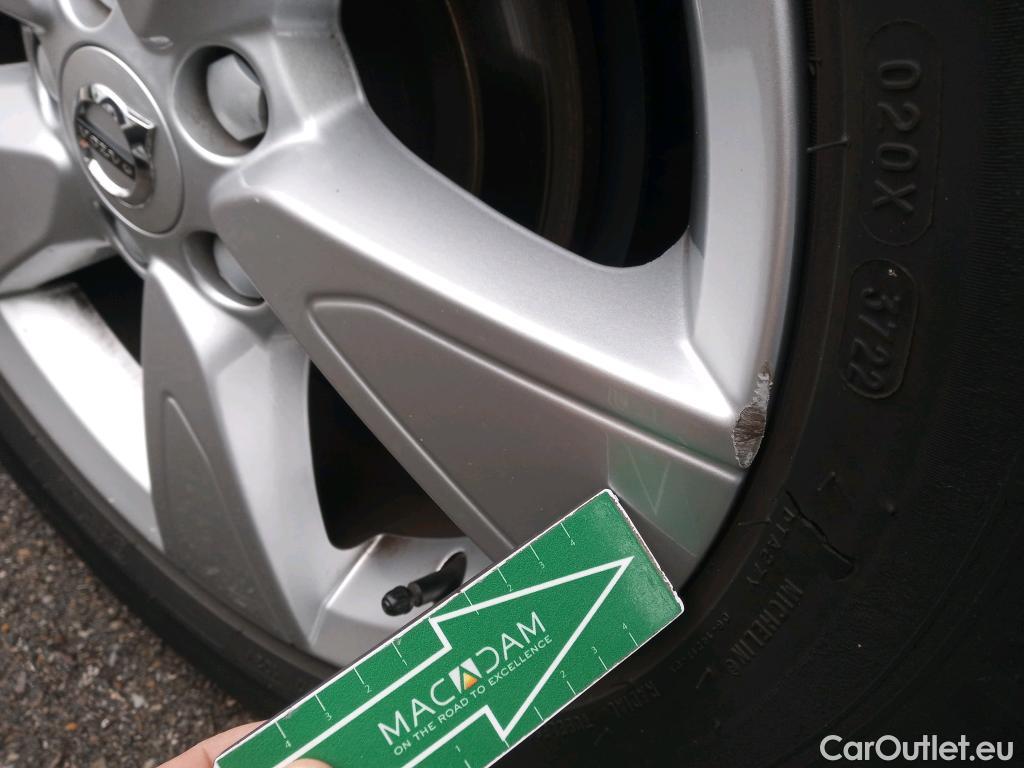  Volvo  XC 40 VOLVO XC40 / 2021 / 5P / todoterreno 1.5 T2 Essential Auto #35