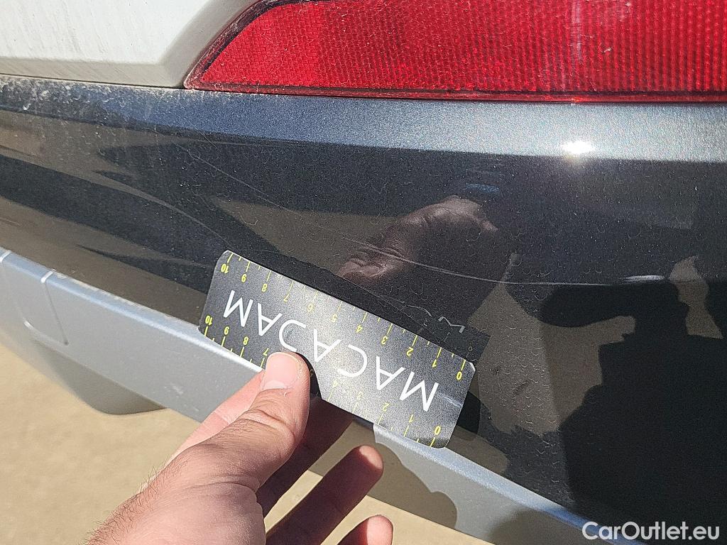  Audi  Q2 AUDI  / 2016 / 5P / todoterreno Design 30 TFSI 85kW (116CV) #19