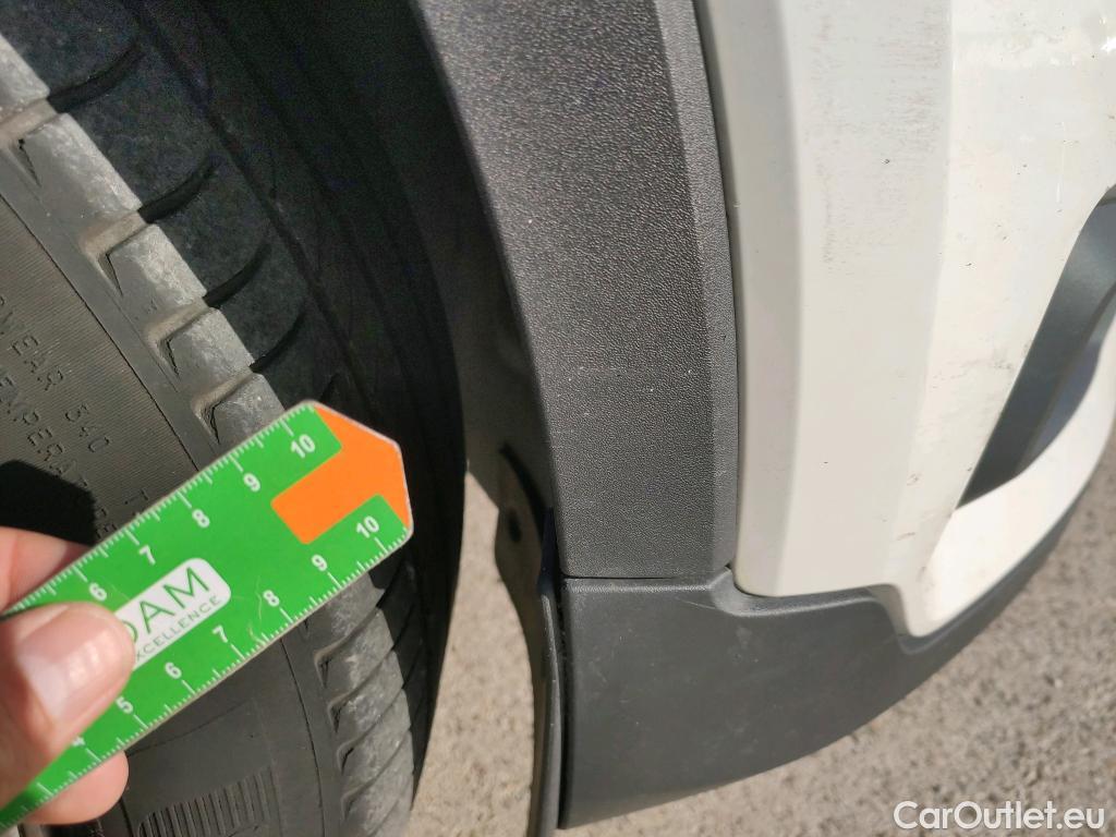  Volvo  XC 40 VOLVO XC40 / 2017 / 5P / todoterreno 1.5 T3 Momentum Pro #24