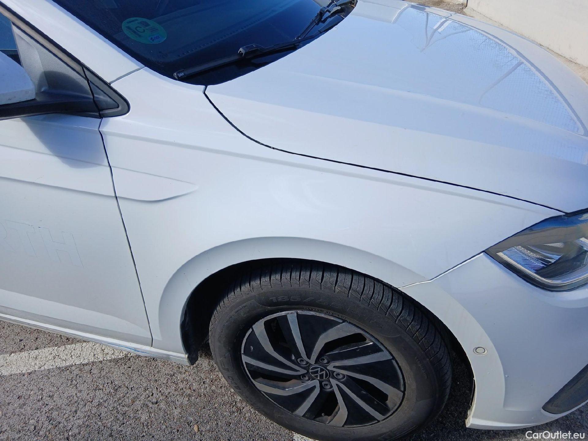  Volkswagen  Polo VOLKSWAGEN  / 2021 / 5P / berlina con portón Life 1.0 TSI 70kW (95CV) #34