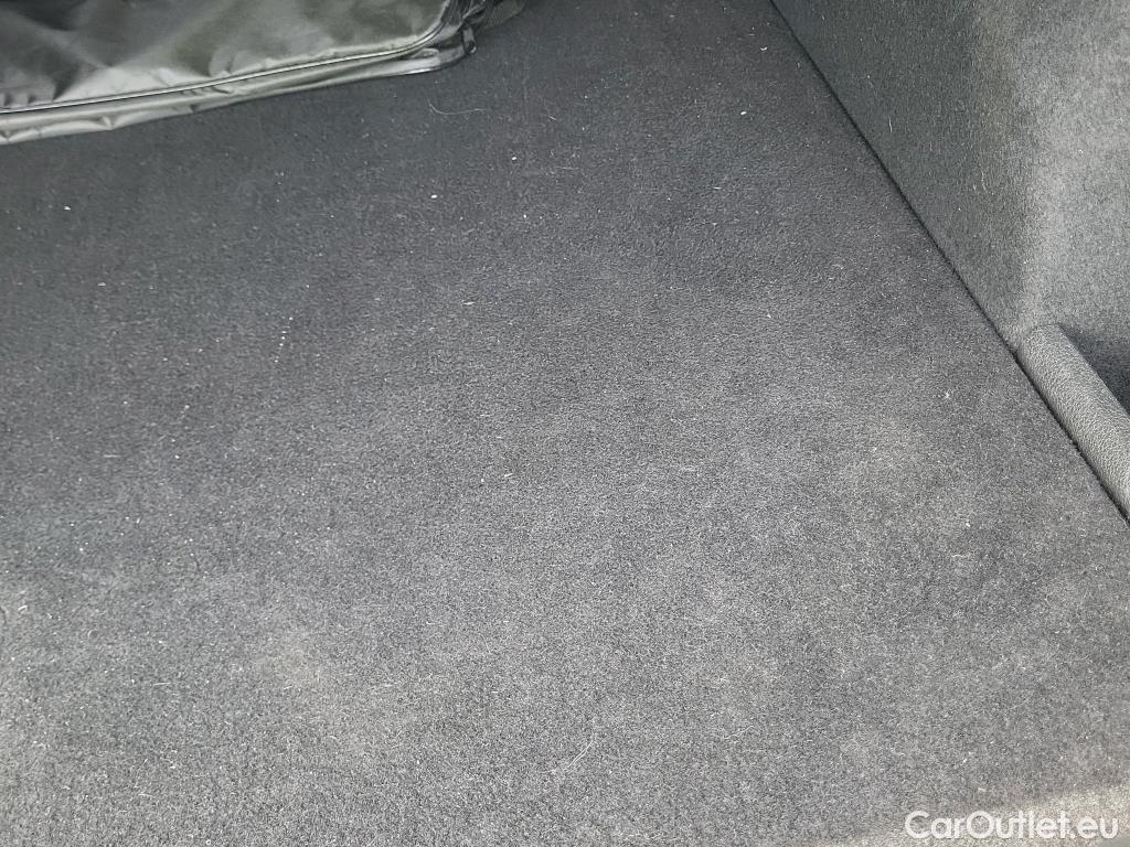  Audi  Q3 AUDI  Sportback / 2019 / 5P / todoterreno Advanced 35 TDI 110kW (150CV) S tronic #3