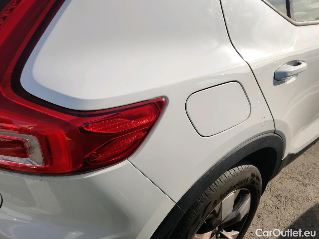  Volvo  XC 40 VOLVO XC40 / 2017 / 5P / todoterreno 1.5 T3 Momentum Pro #1