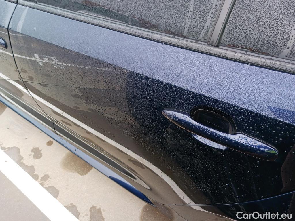  Toyota  Corolla TOYOTA  / 2019 / 5P / familiar 2.0 180H STYLE E-CVT TOURING SPORT #9