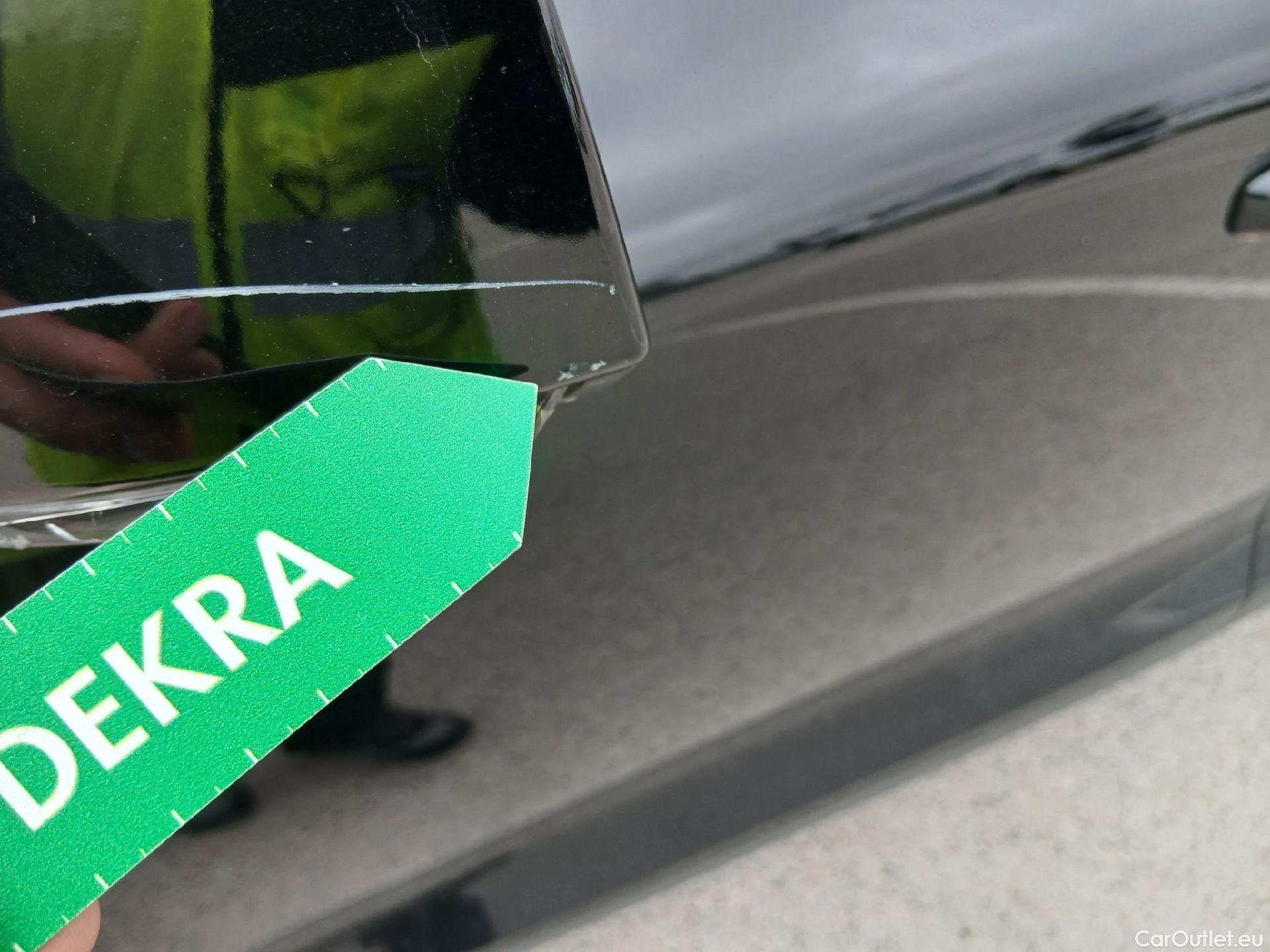  Volvo  XC 40 VOLVO XC40 / 2017 / 5P / todoterreno 1.5 T4 Twin Recharge Inscription Ex Auto #19