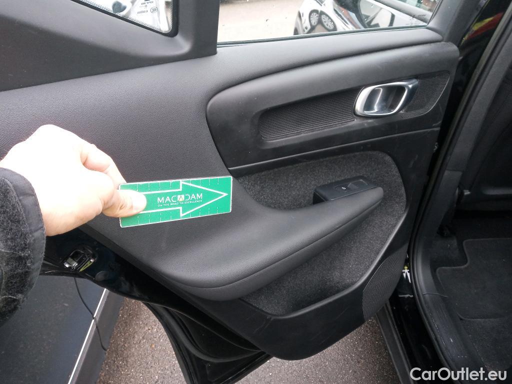  Volvo  XC 40 VOLVO XC40 / 2021 / 5P / todoterreno 1.5 T2 Essential Auto #14