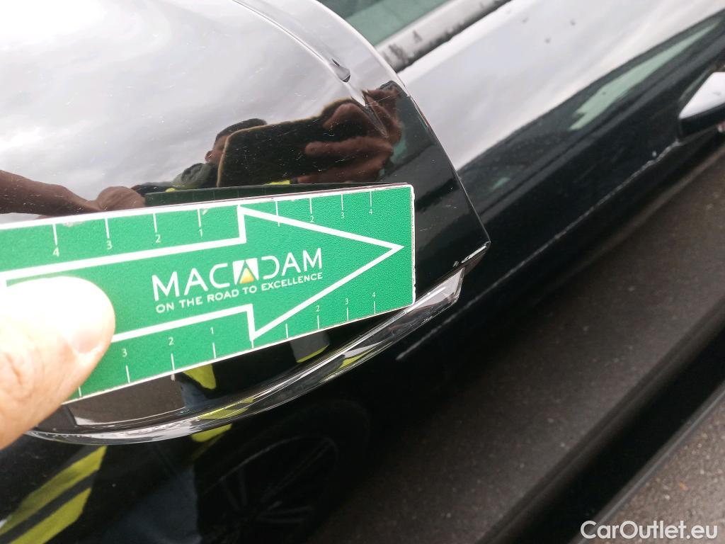  Volvo  XC 40 VOLVO XC40 / 2021 / 5P / todoterreno 1.5 T2 Essential Auto #29