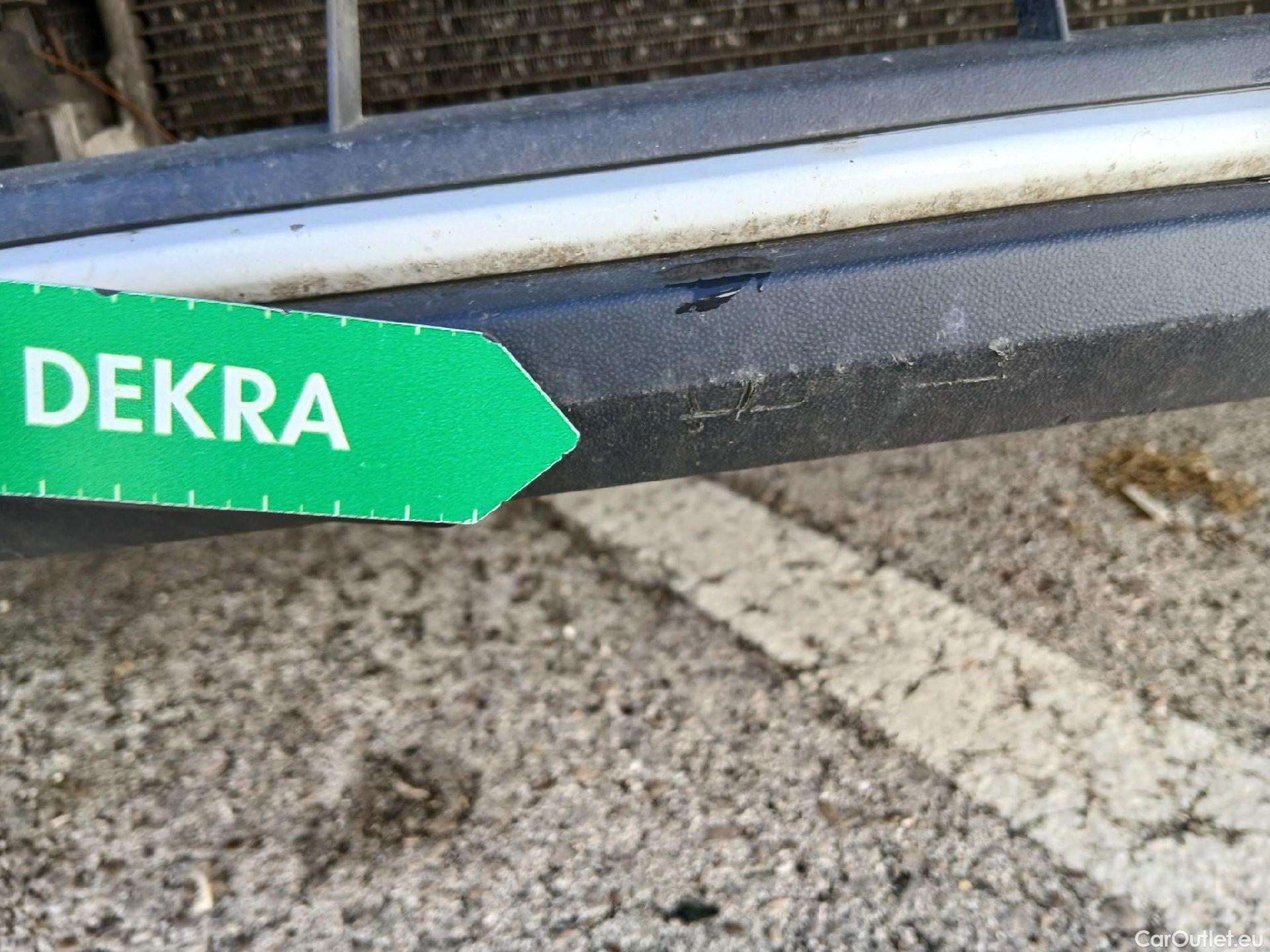  Volkswagen  Polo VOLKSWAGEN  / 2021 / 5P / berlina con portón Life 1.0 TSI 70kW (95CV) #7