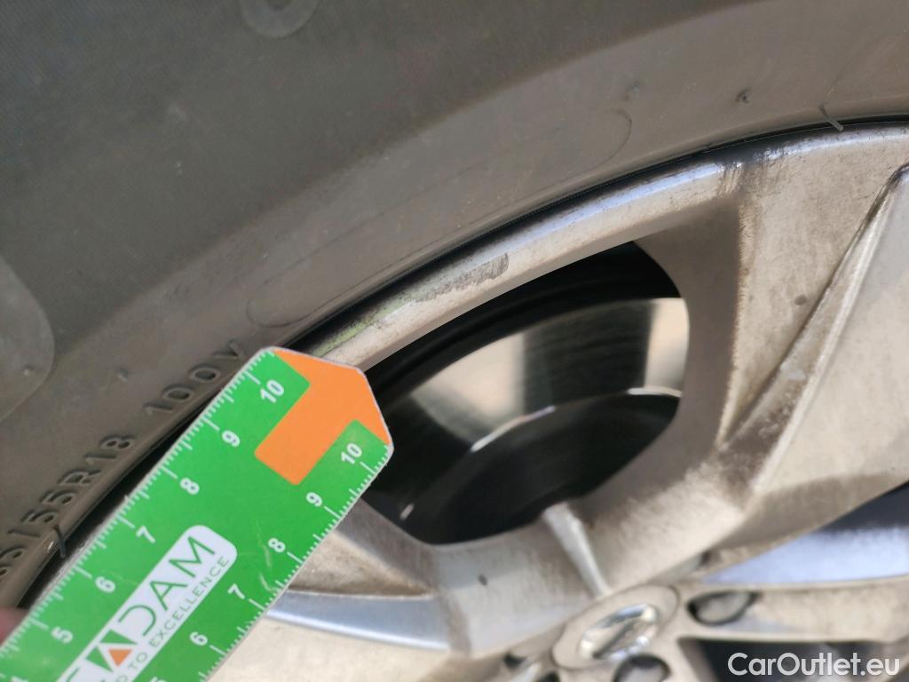  Volvo  XC 40 VOLVO XC40 / 2017 / 5P / todoterreno 1.5 T3 Momentum Pro #10