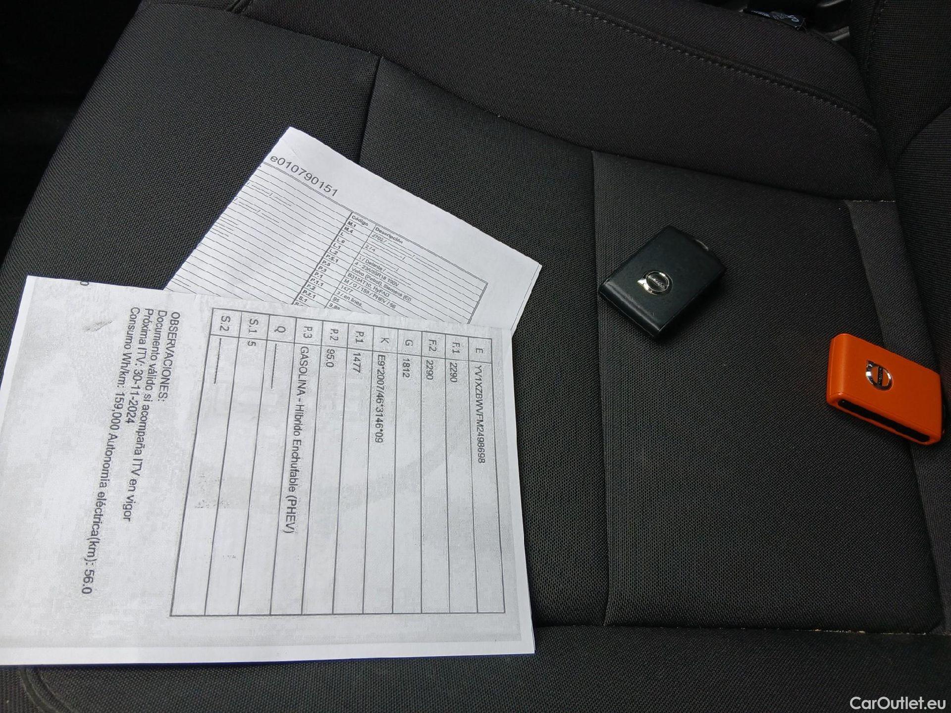  Volvo  XC 40 VOLVO XC40 / 2017 / 5P / todoterreno 1.5 T4 Twin Recharge Inscription Ex Auto #4